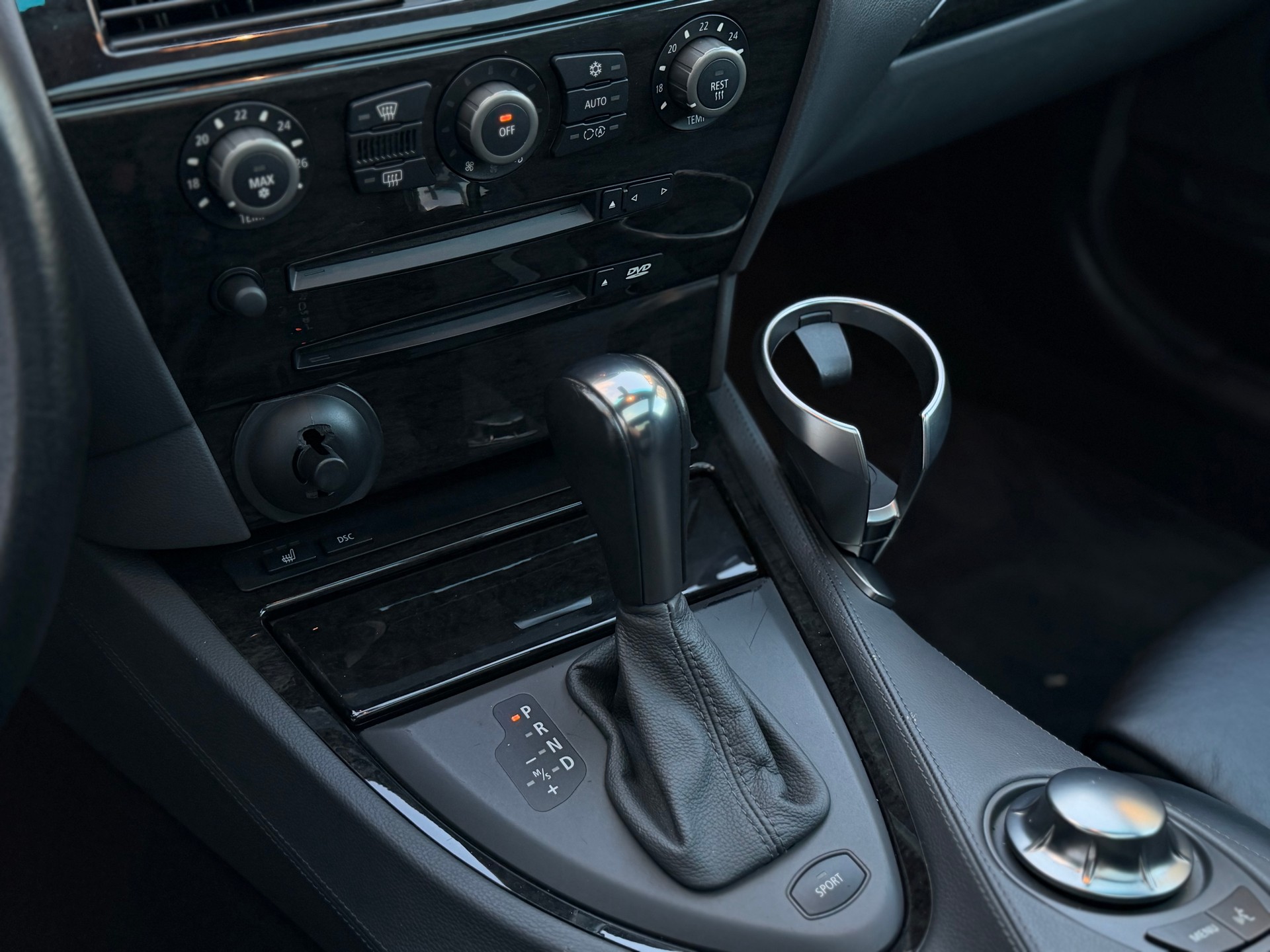 BMW 645Ci #333PS #Automat E63 Coupé*LEDER*Glasdach* kaufen bei ASM-TEAM.ch-image-15