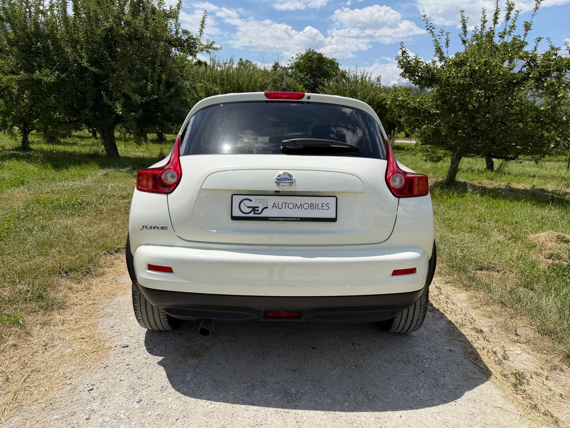 NISSAN Juke 1.6 DIG-T tekna 4x4 Xtronic M-CVT-image-8