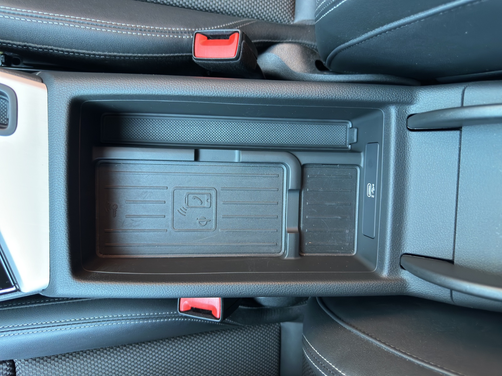AUDI A5 Sportback 40 TDI Attraction quattro S-tronic-image-14
