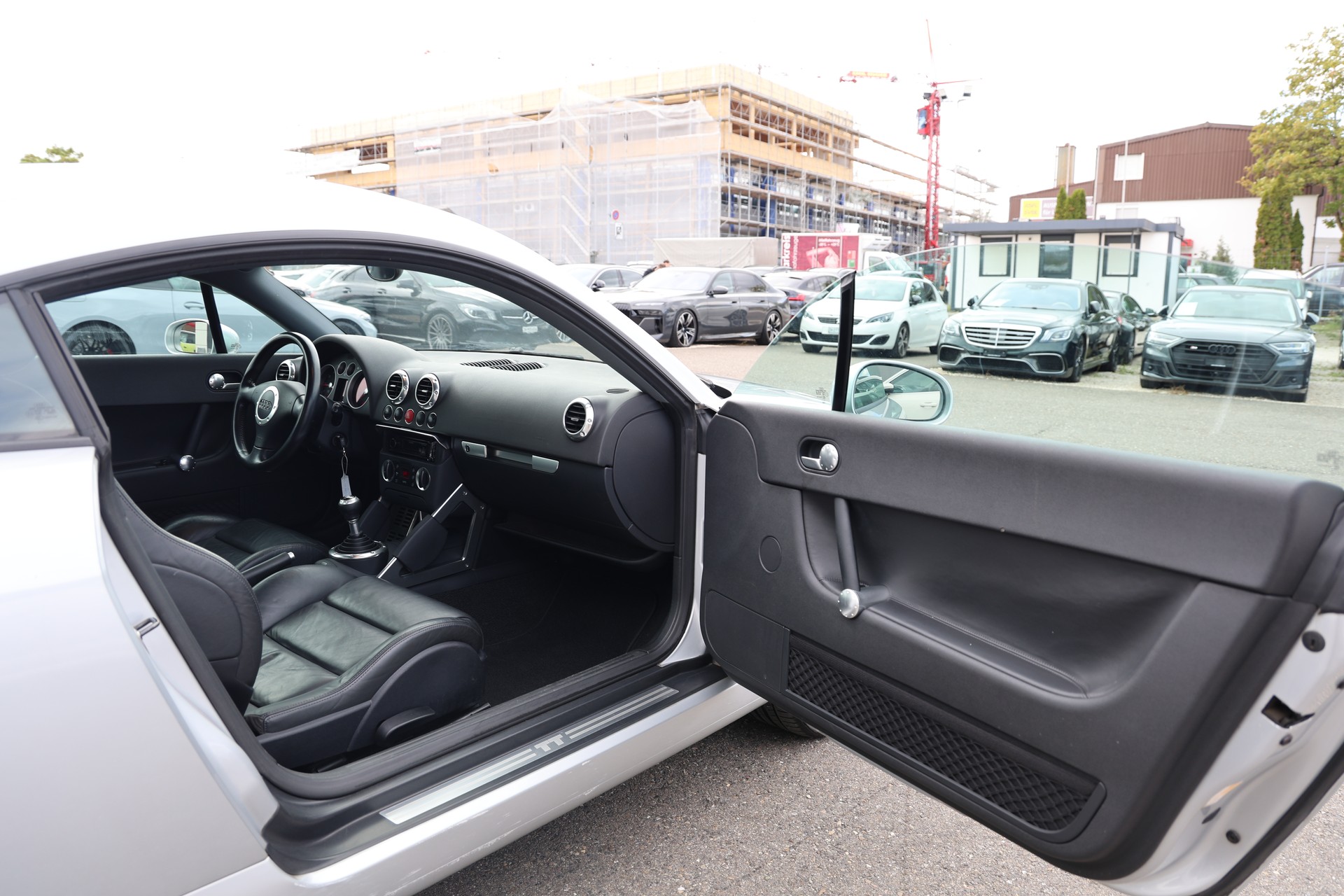 AUDI TT Coupé 1.8 T **frisch ab MFK**-image-8