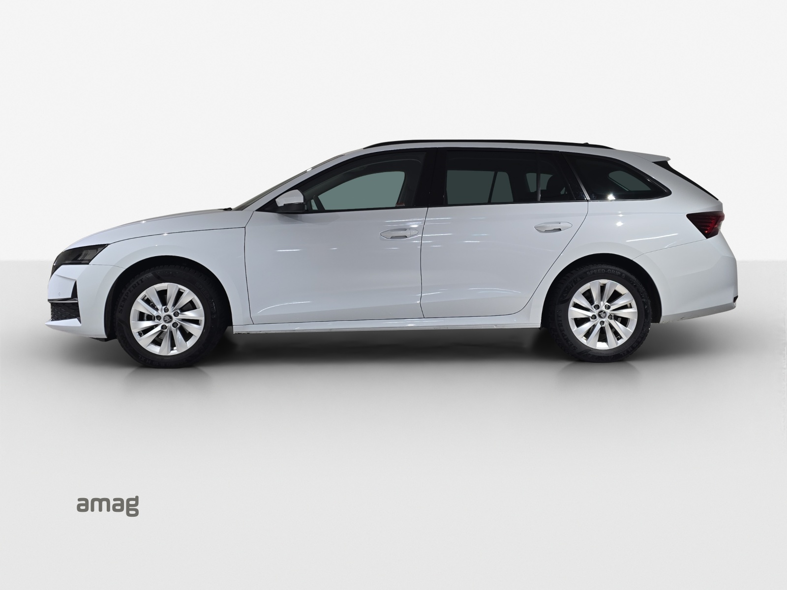 SKODA Octavia Combi 1.5 TSI mHEV DSG Dynamic-image-1