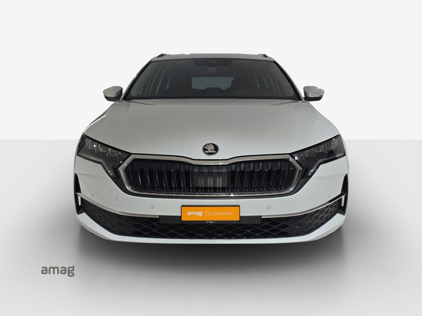 SKODA Octavia Combi 1.5 TSI mHEV DSG Dynamic-image-6