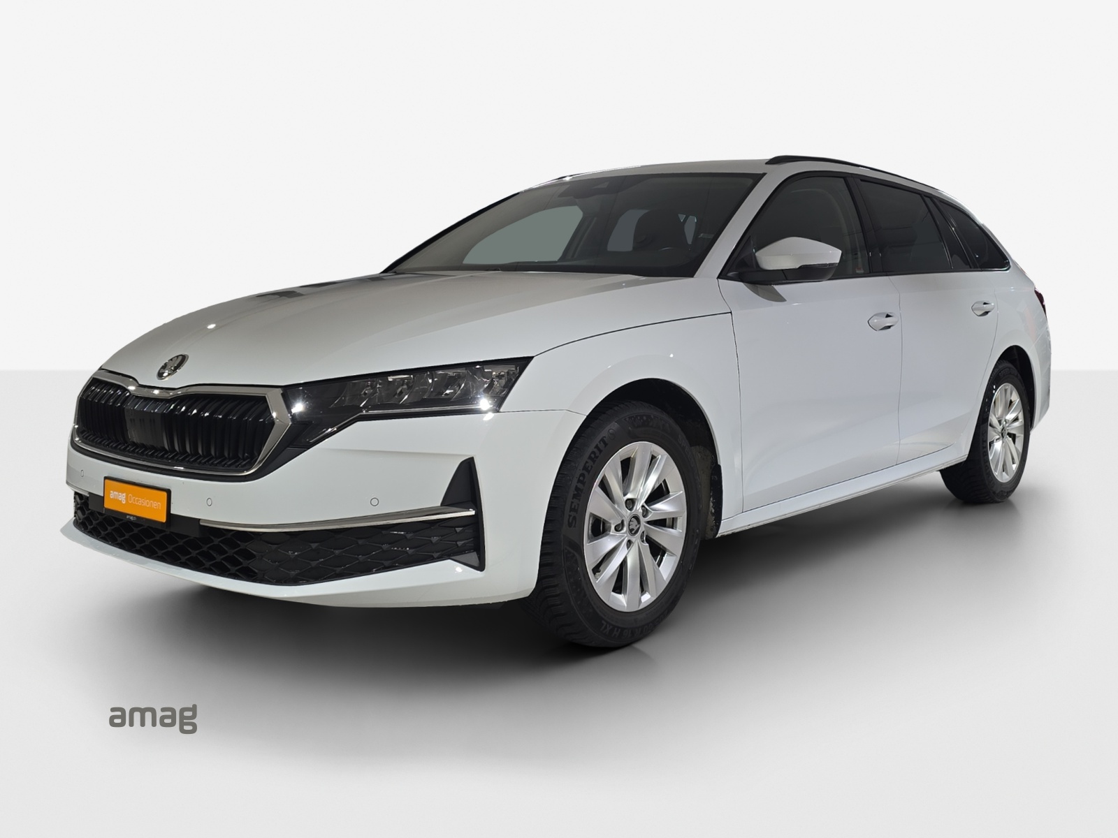 SKODA Octavia Combi 1.5 TSI mHEV DSG Dynamic-image-0