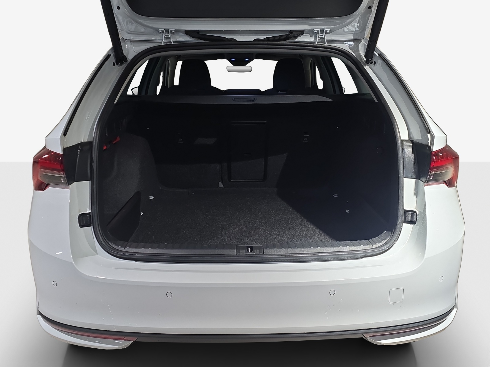 SKODA Octavia Combi 1.5 TSI mHEV DSG Dynamic-image-12