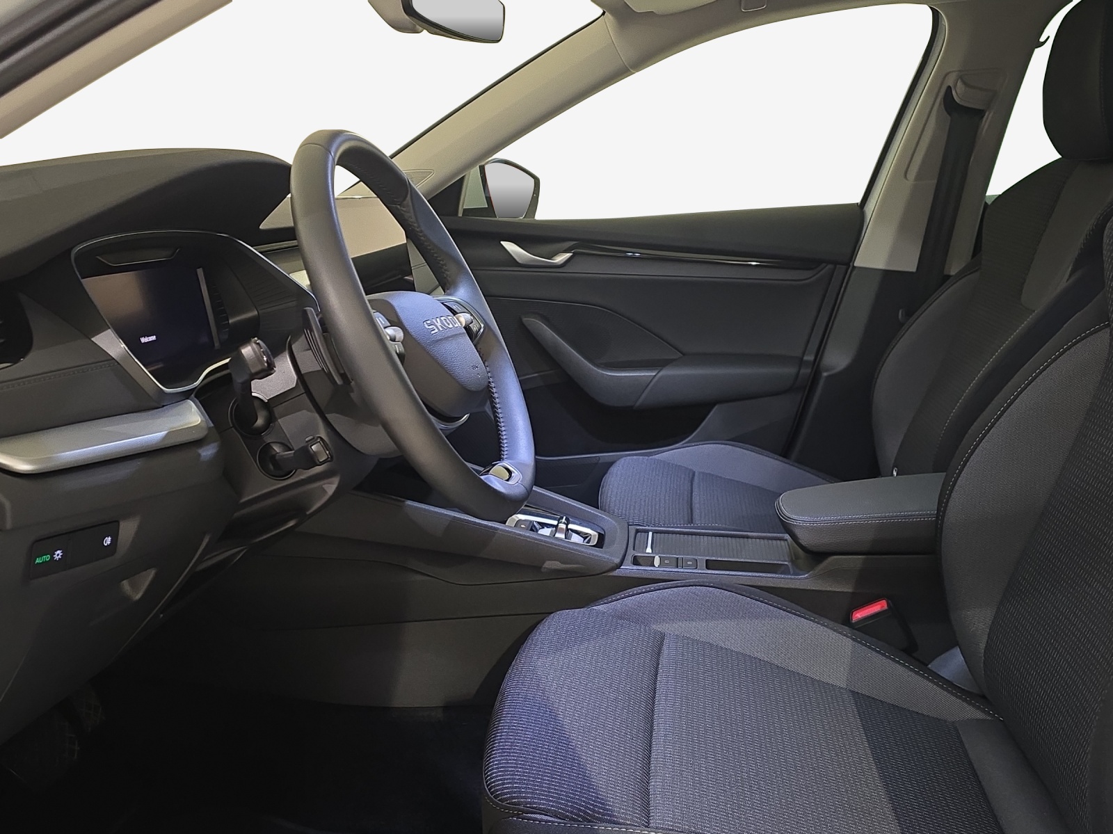 SKODA Octavia Combi 1.5 TSI mHEV DSG Dynamic-image-7