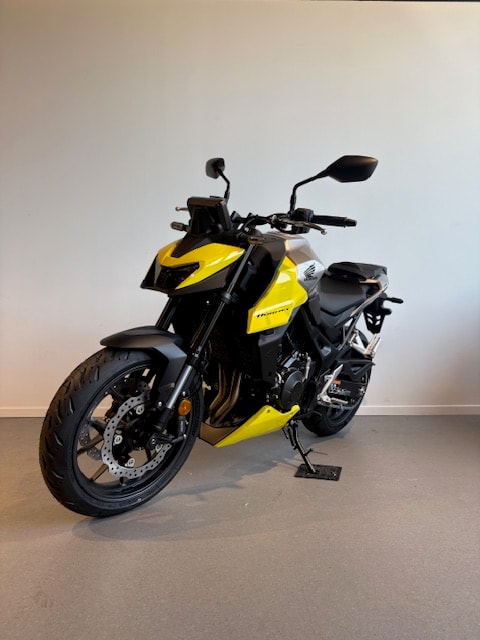 HONDA CB 750 Hornet E-clutch-image-6