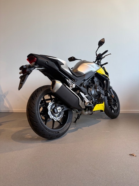 HONDA CB 750 Hornet E-clutch-image-2