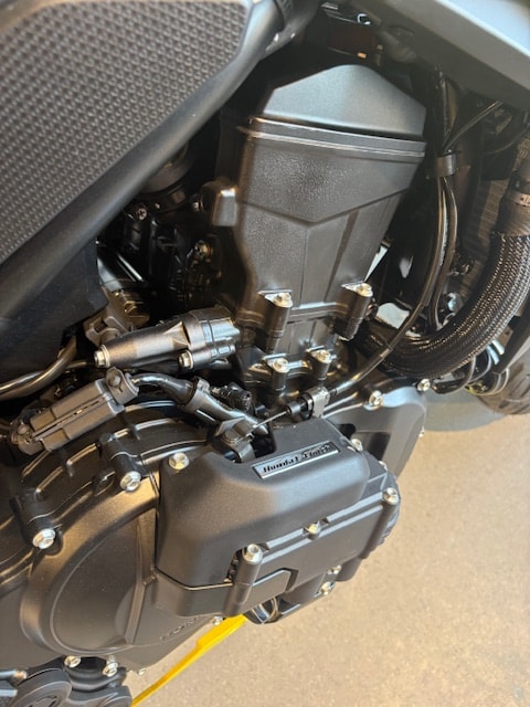HONDA CB 750 Hornet E-clutch-image-8