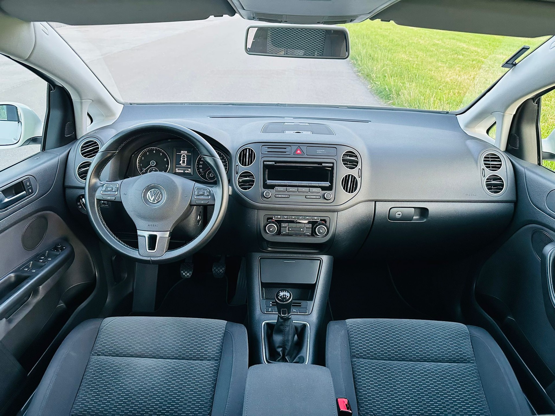 VW Golf Plus 1.4 TSI Comfortline-image-9