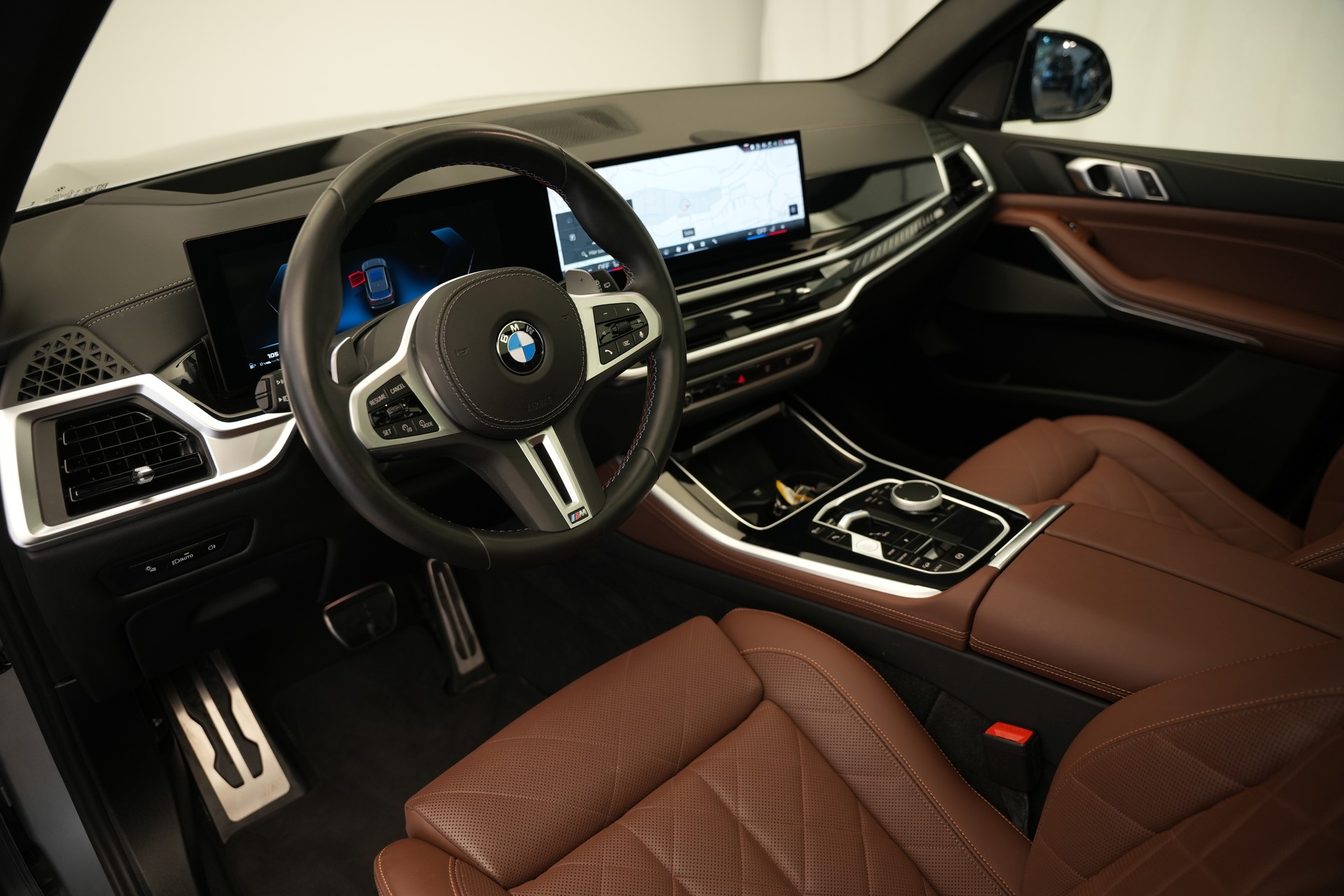BMW X5 xDrive 48V M60i M Sport Pro Steptronic *Frozen Grey Matt*-image-10
