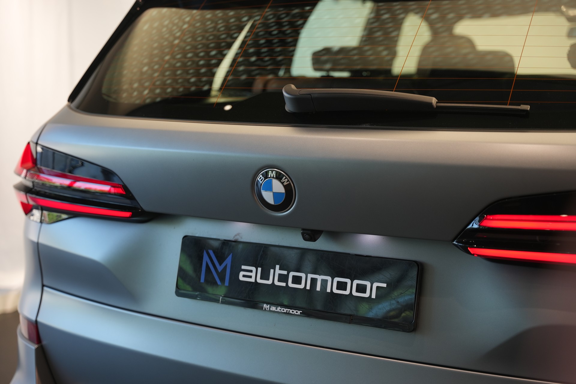 BMW X5 xDrive 48V M60i M Sport Pro Steptronic *Frozen Grey Matt*-image-41