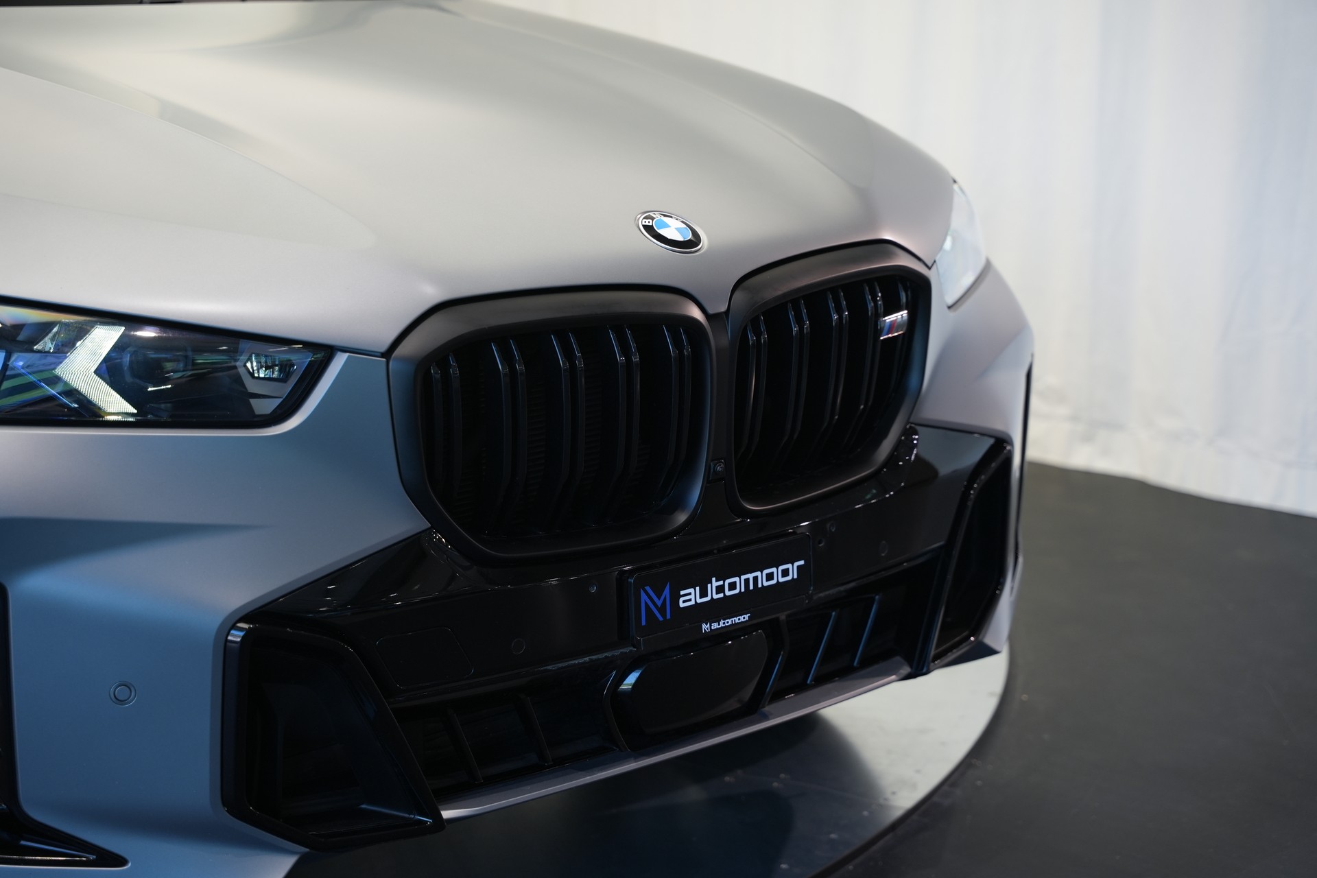 BMW X5 xDrive 48V M60i M Sport Pro Steptronic *Frozen Grey Matt*-image-51
