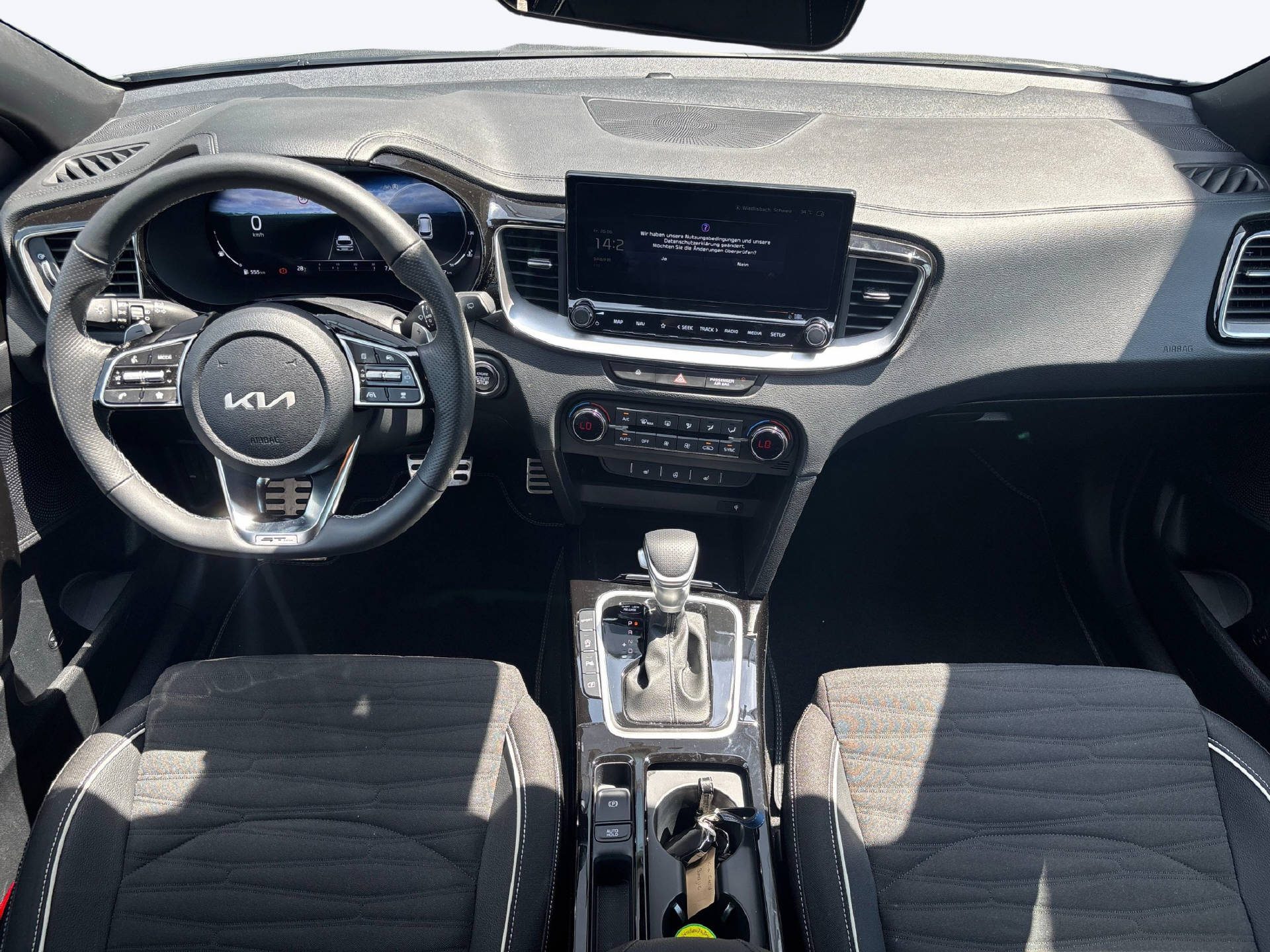KIA Ceed SW 1.5 T-GDi GT-Line-image-9