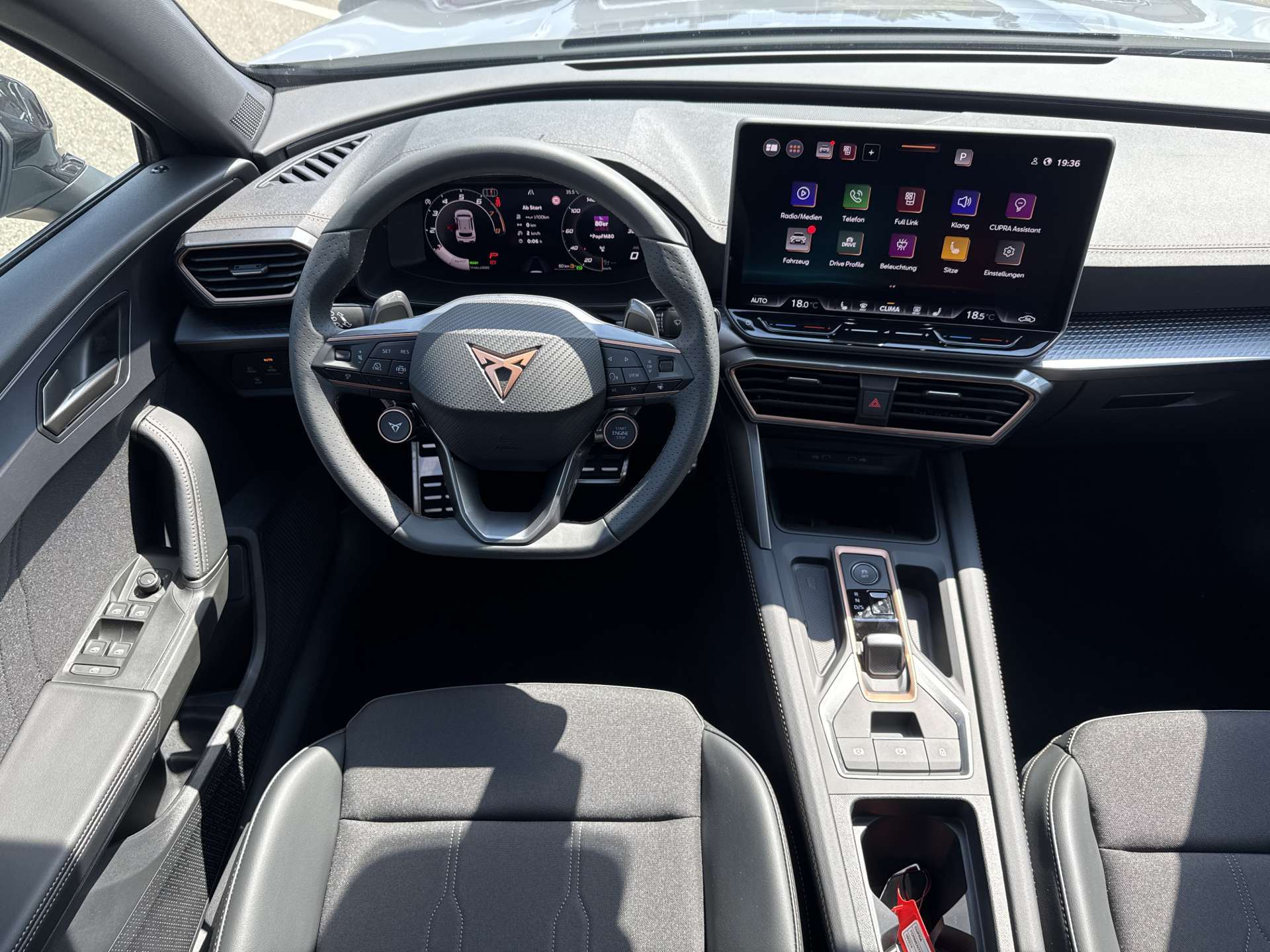 CUPRA Formentor 1.5 TSi DSG-Automat-image-4