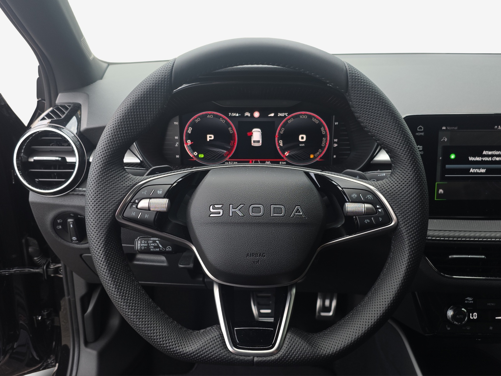 SKODA Fabia 1.5 TSI 130 DSG-image-9