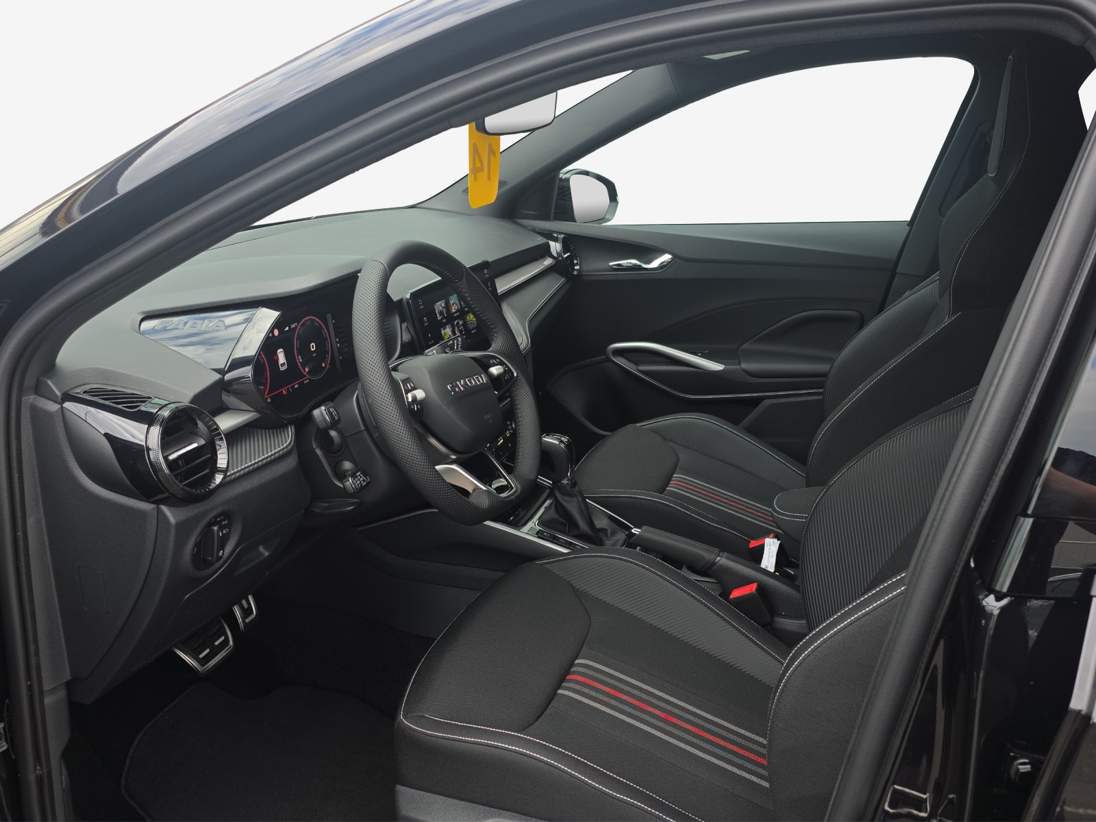 SKODA Fabia 1.5 TSI 130 DSG-image-15