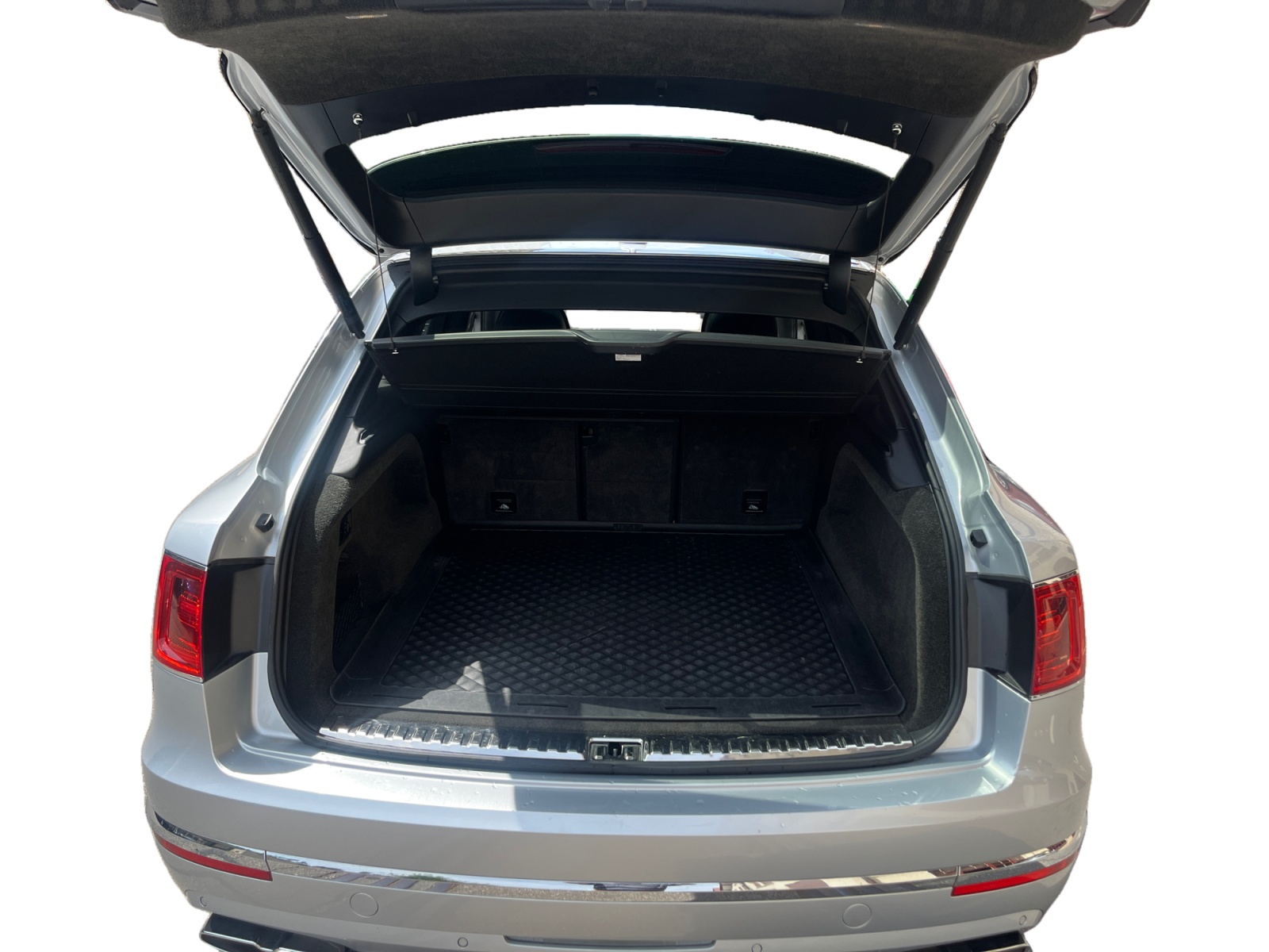 BENTLEY Bentayga V8 Diesel *Mulliner Spec*-image-12
