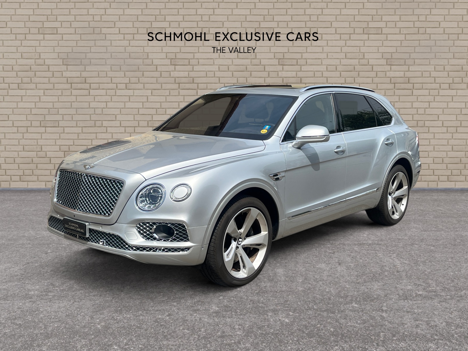 BENTLEY Bentayga V8 Diesel *Mulliner Spec*-image-1