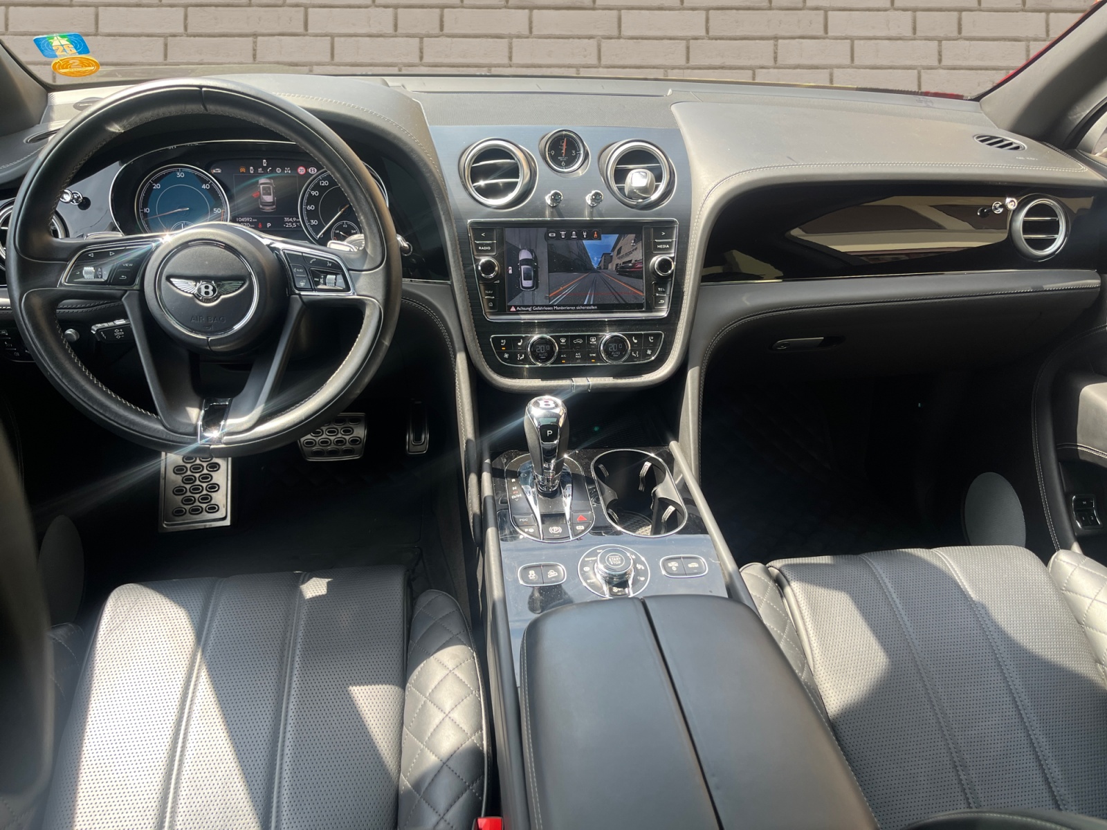 BENTLEY Bentayga V8 Diesel *Mulliner Spec*-image-7