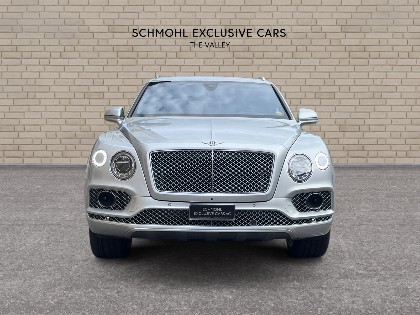 BENTLEY Bentayga V8 Diesel *Mulliner Spec*-image-2