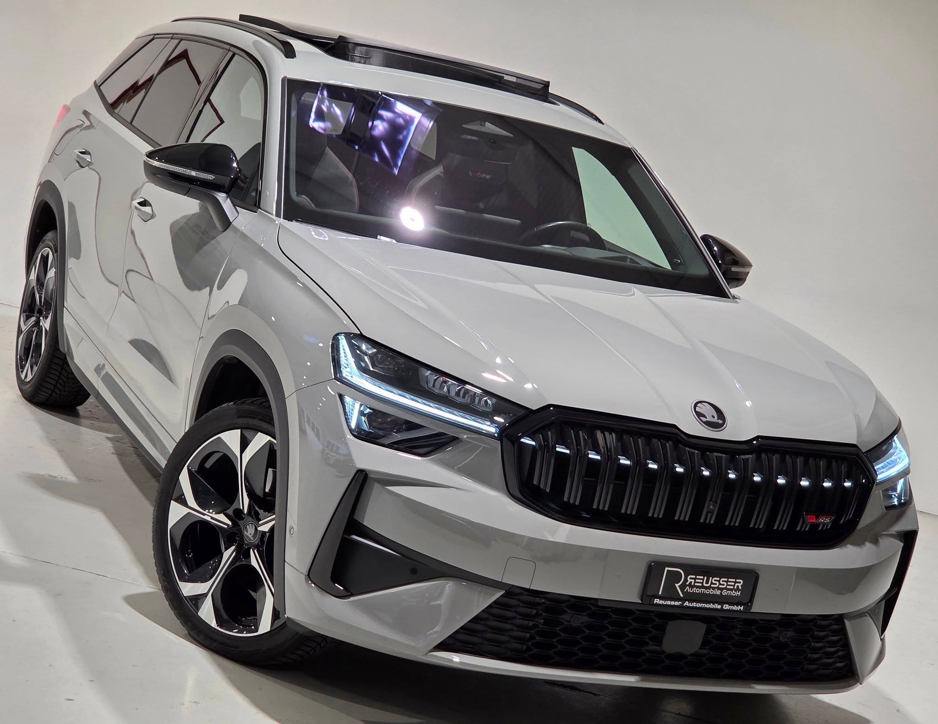 SKODA Kodiaq 2.0 TSI RS 4x4 7-Plätzer-image-23