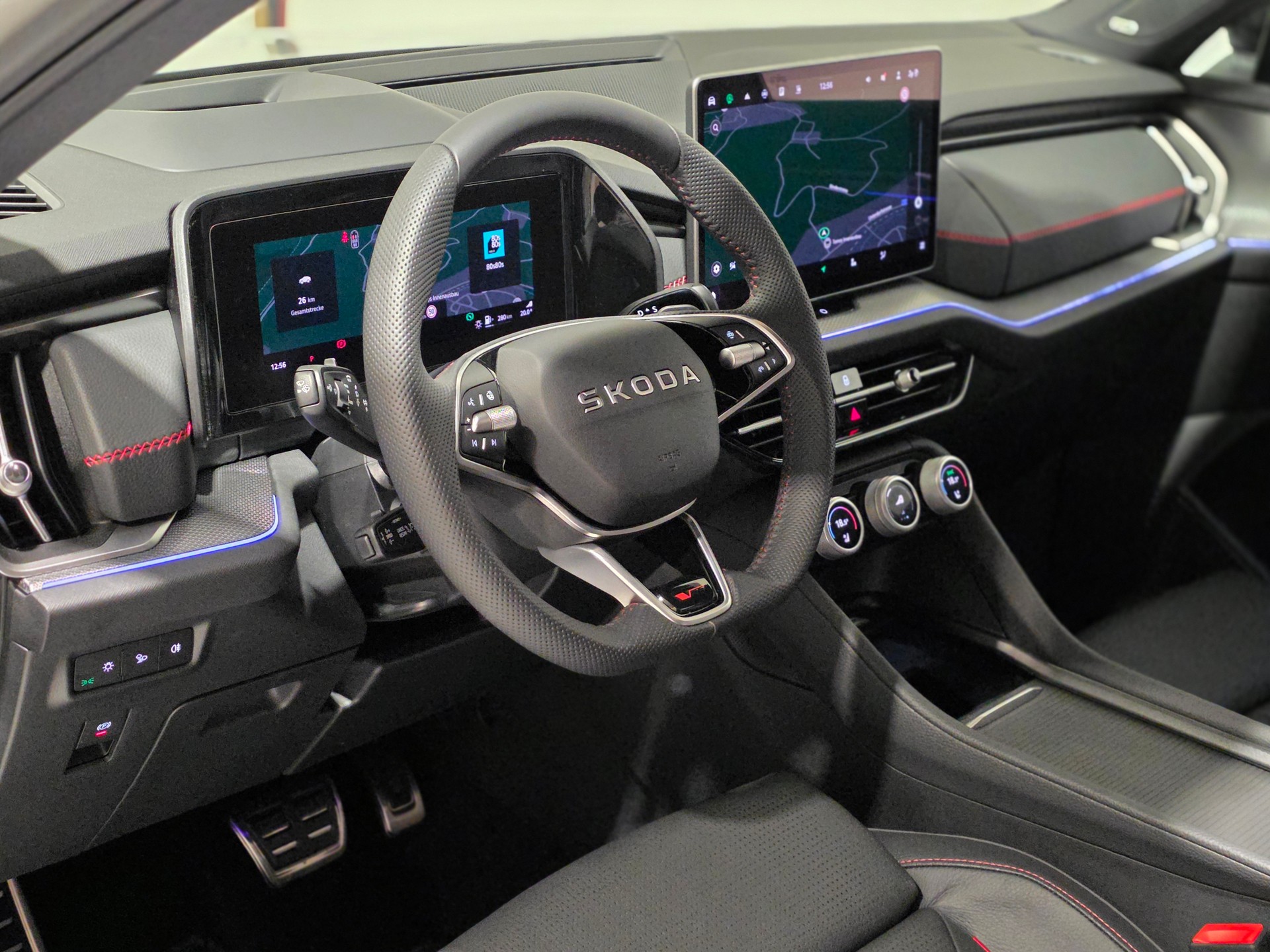 SKODA Kodiaq 2.0 TSI RS 4x4 7-Plätzer-image-6