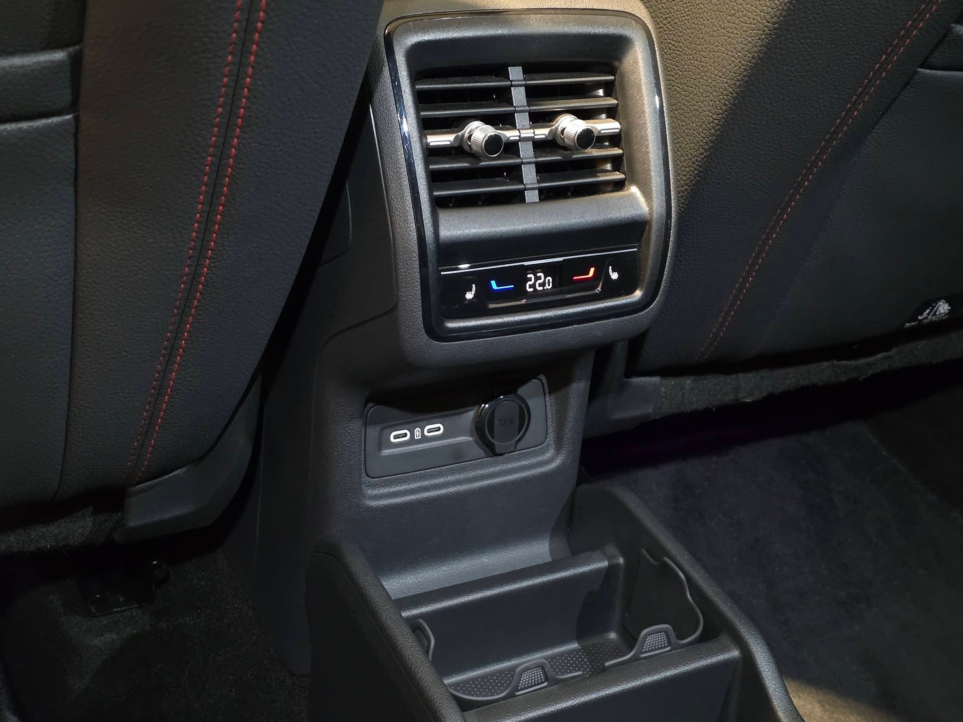 SKODA Kodiaq 2.0 TSI RS 4x4 7-Plätzer-image-18