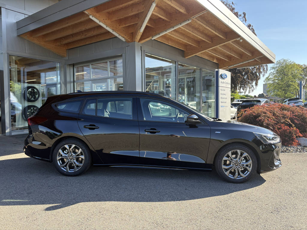 FORD Focus Kombi 1.0i EcoB 155 ST-Line-image-1