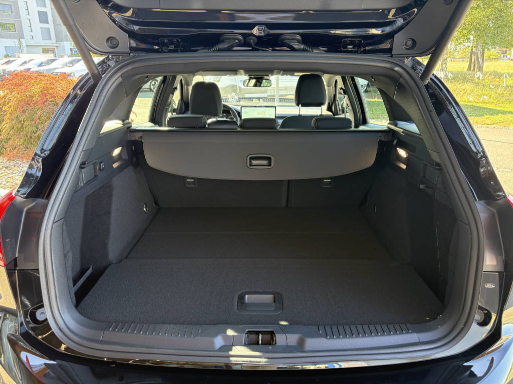 FORD Focus Kombi 1.0i EcoB 155 ST-Line-image-8