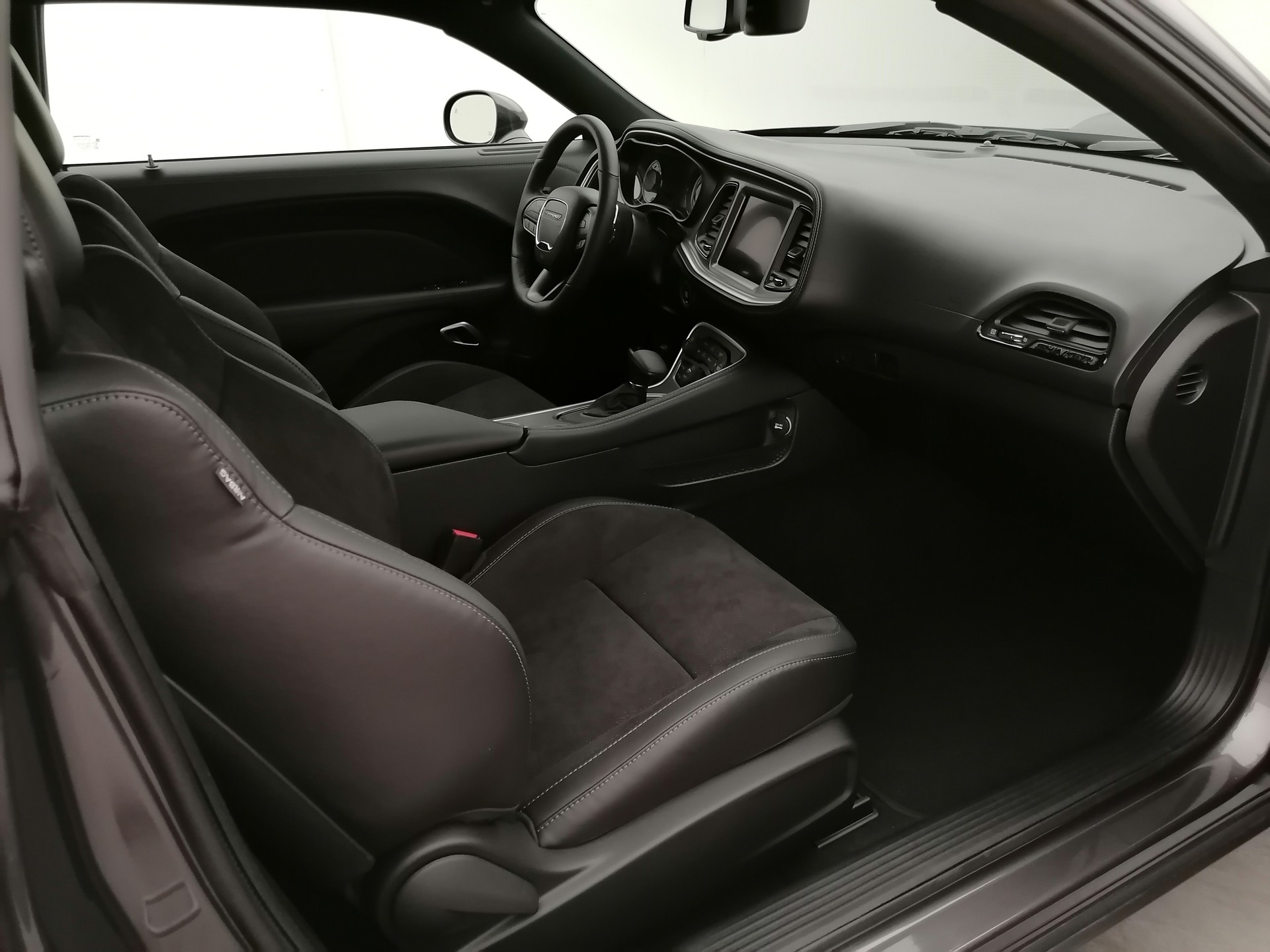 DODGE Challenger 5.7 R/T Shaker-image-15