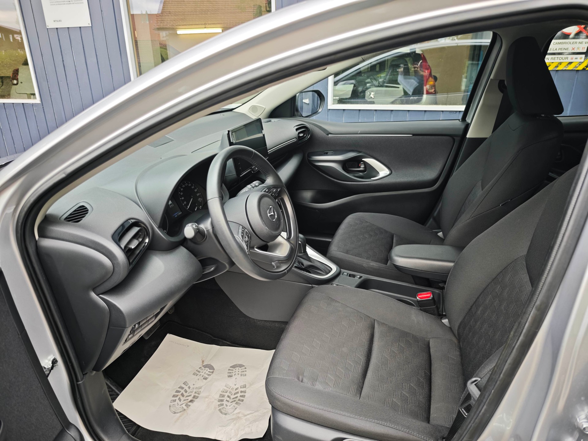 MAZDA 1.5 Hybrid Center -LIne-image-3