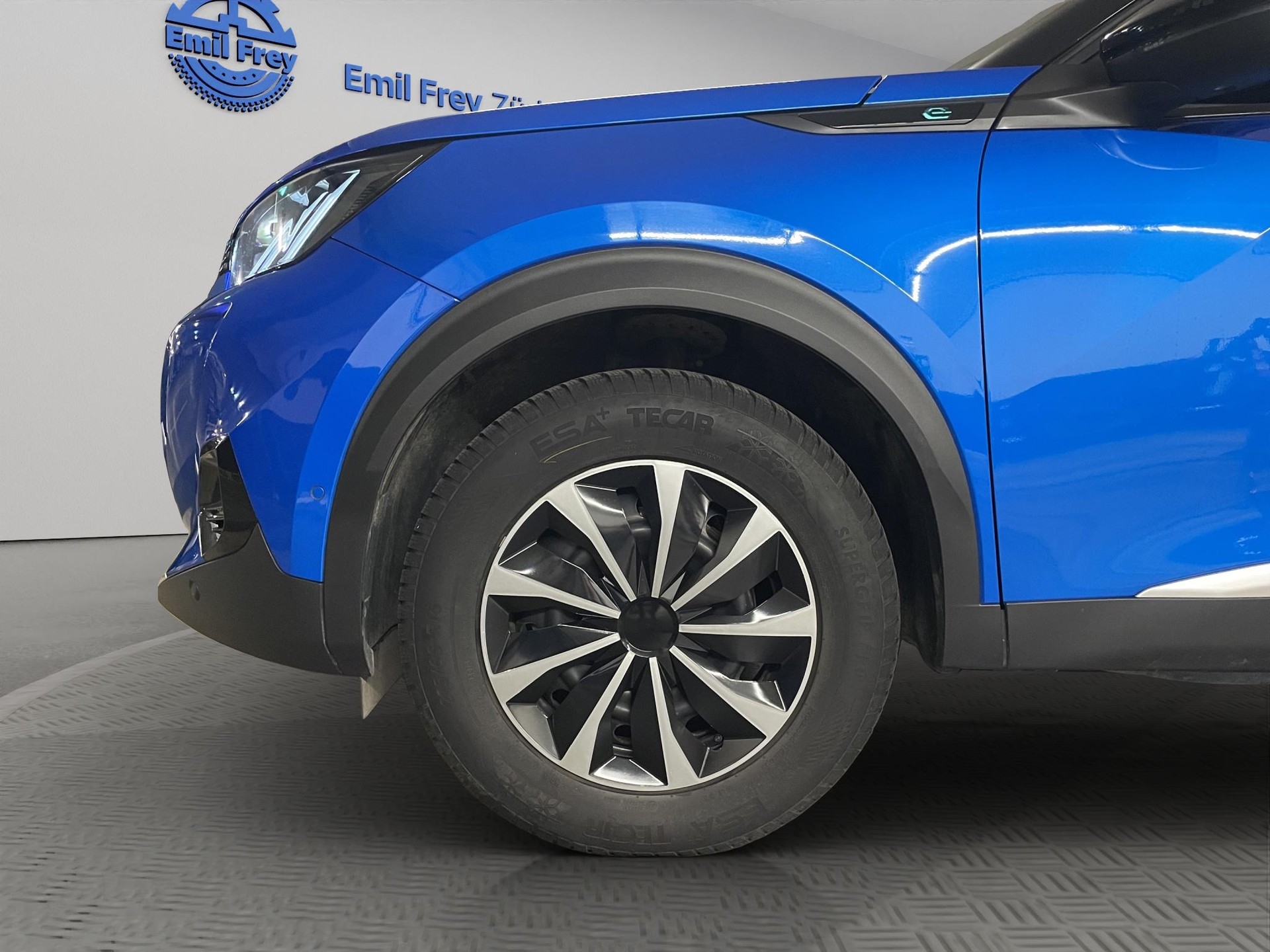 PEUGEOT 2008 e-Business-image-9