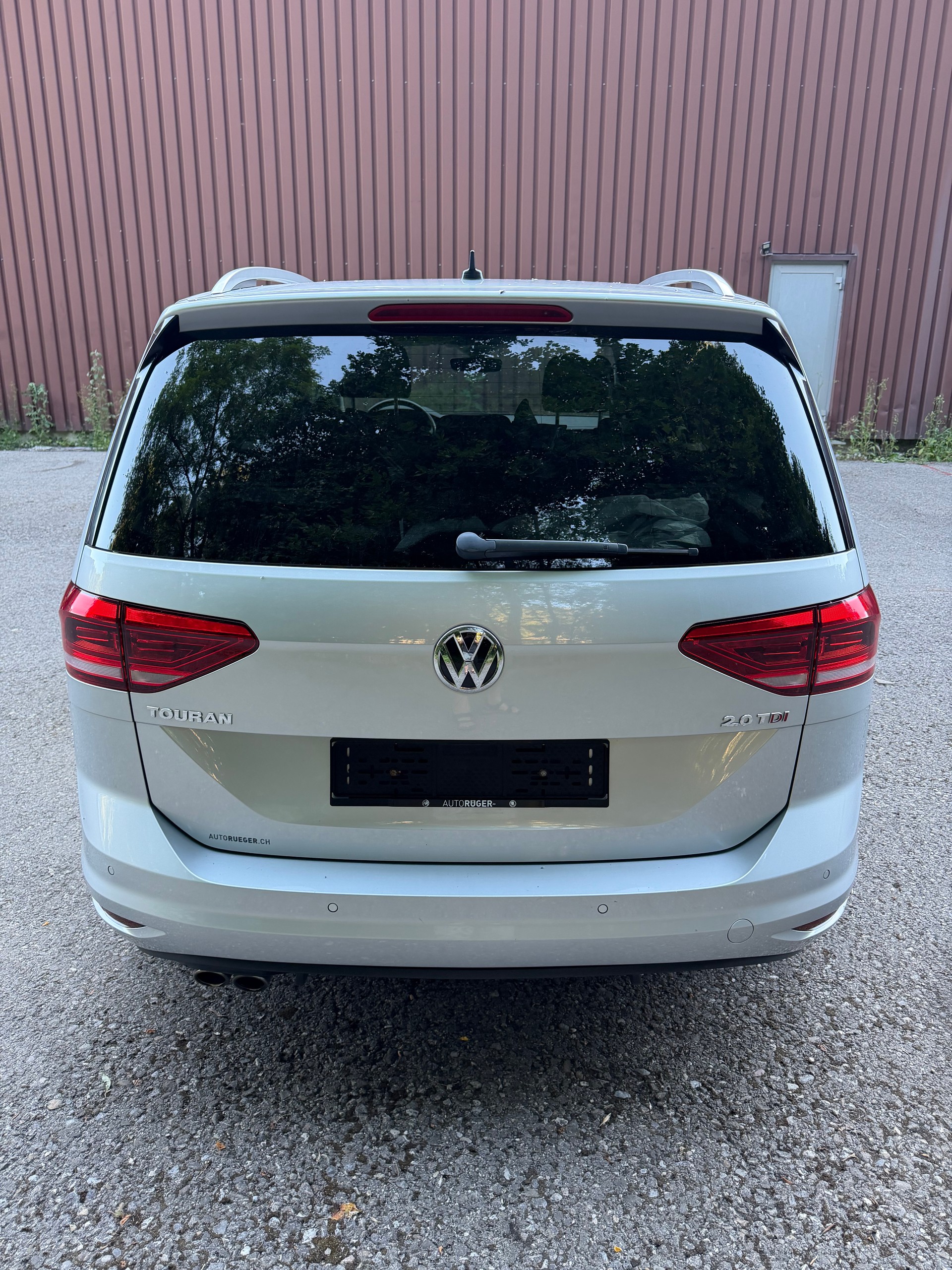 VW Touran 2.0 TDI BlueMotion Technology Highline DSG-image-9