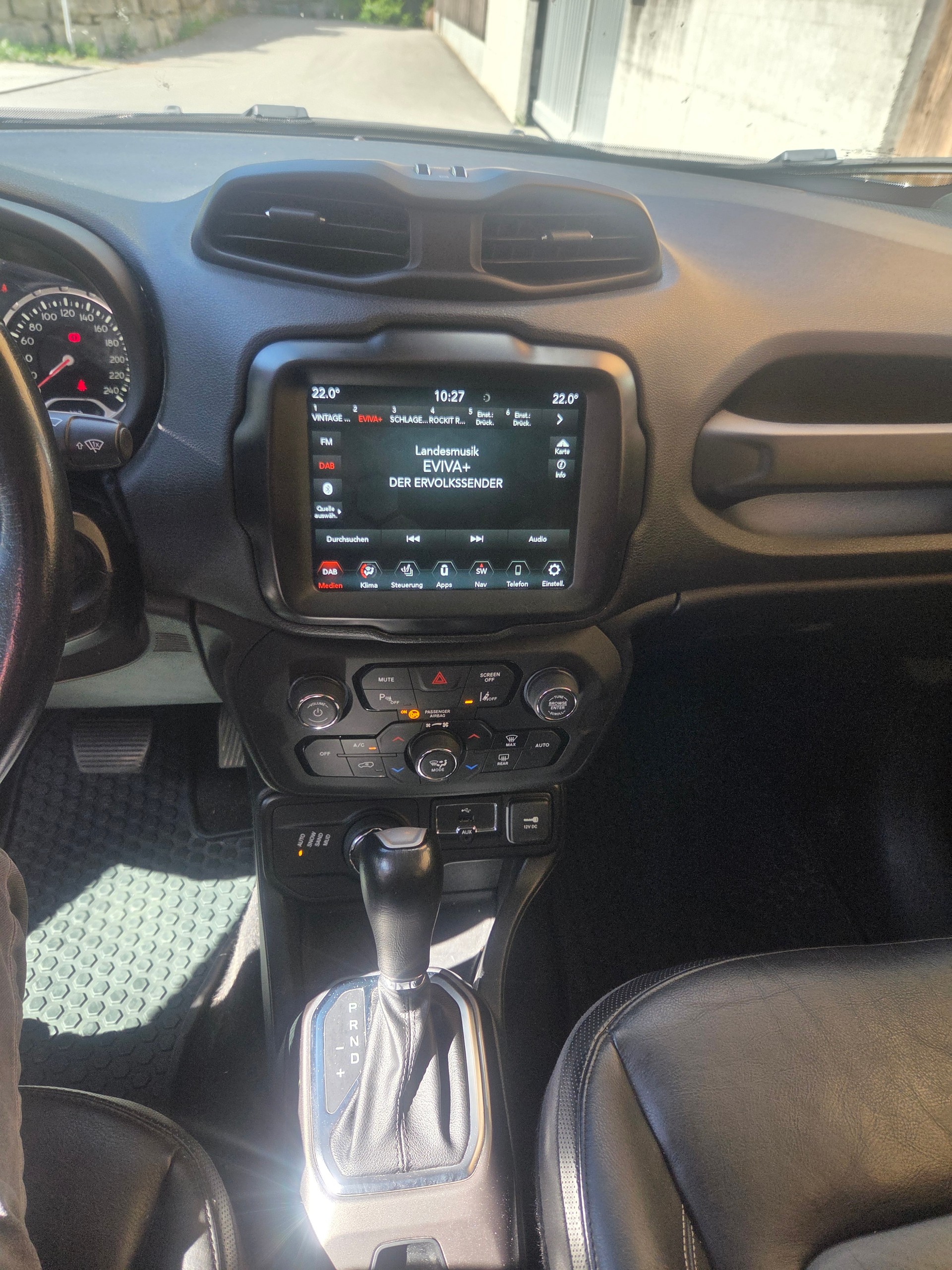 JEEP 2.0 CRD 140 Limited AWD-image-2