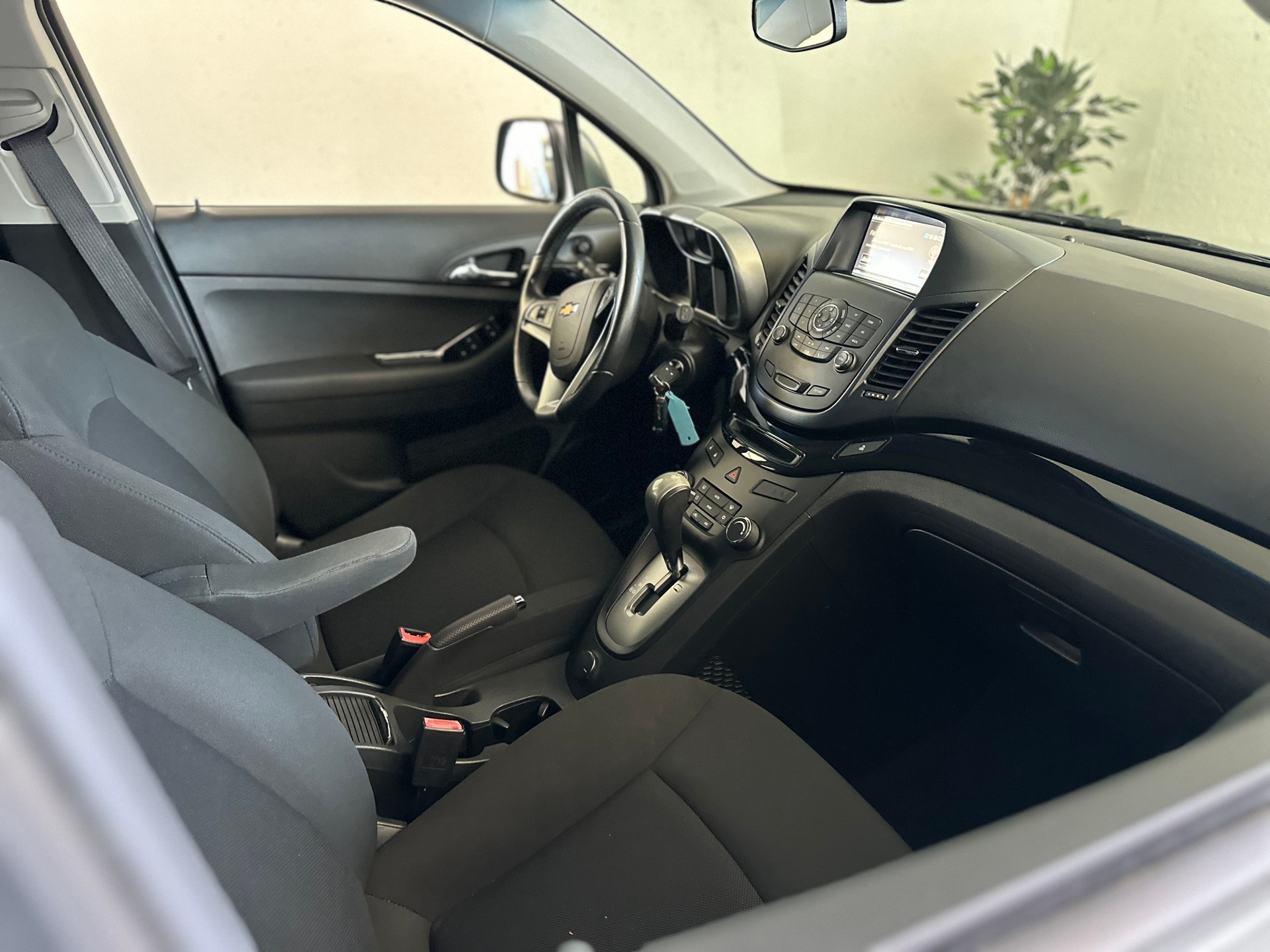 CHEVROLET Orlando 2.0 VCDi LTZ Automatic-image-6