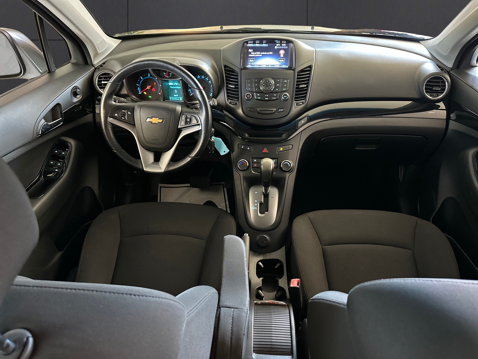 CHEVROLET Orlando 2.0 VCDi LTZ Automatic-image-8