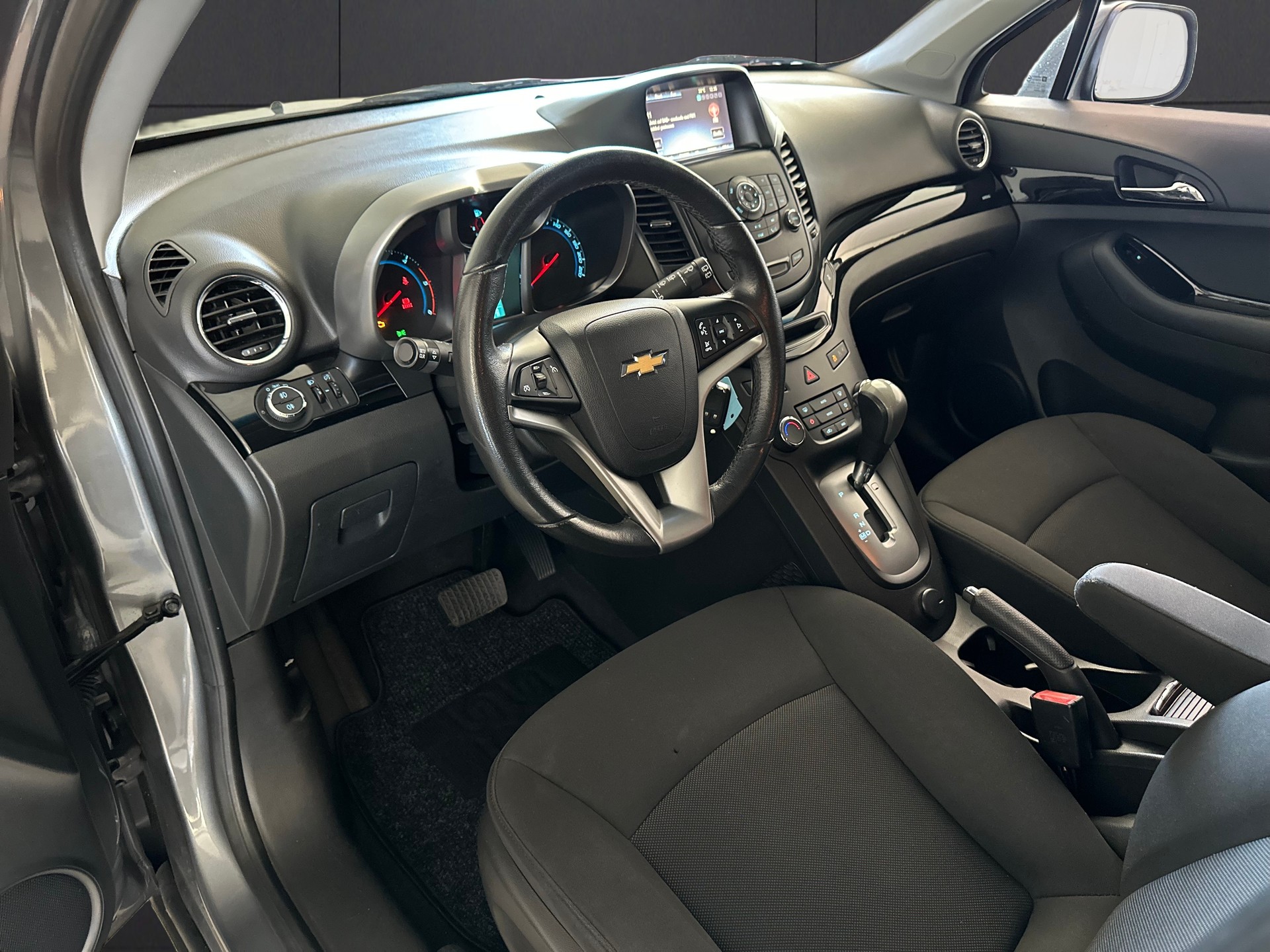 CHEVROLET Orlando 2.0 VCDi LTZ Automatic-image-11
