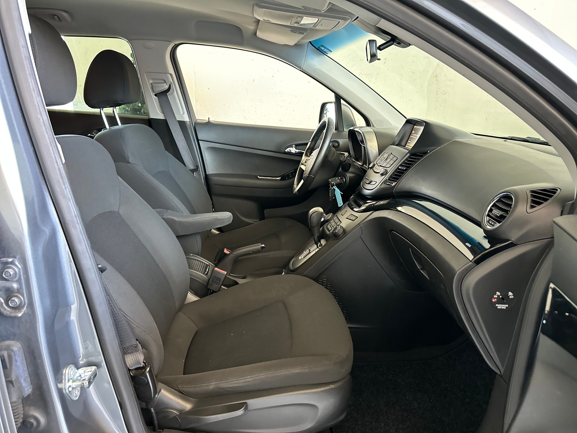 CHEVROLET Orlando 2.0 VCDi LTZ Automatic-image-7