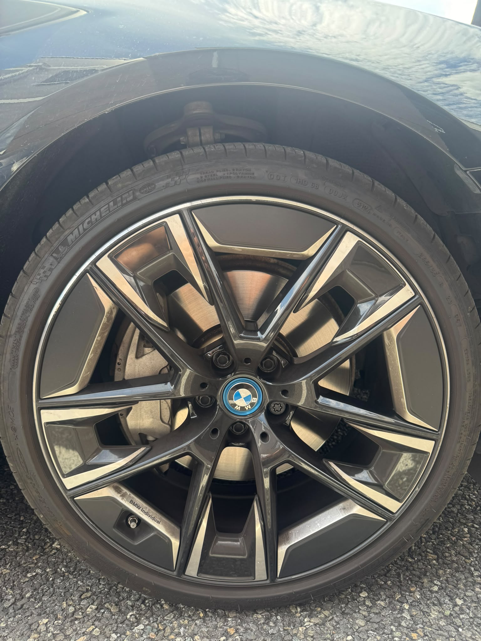 BMW 545e xDrive M Sport Pro Steptronic-image-6