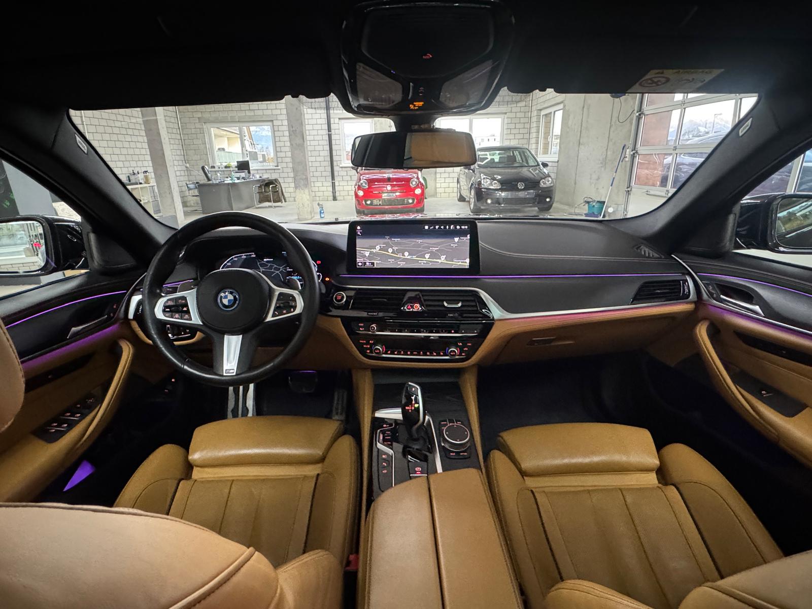 BMW 545e xDrive M Sport Pro Steptronic-image-10