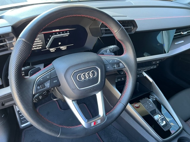 AUDI S3 Sportback 2.0 TFSI quattro S-tronic-image-7
