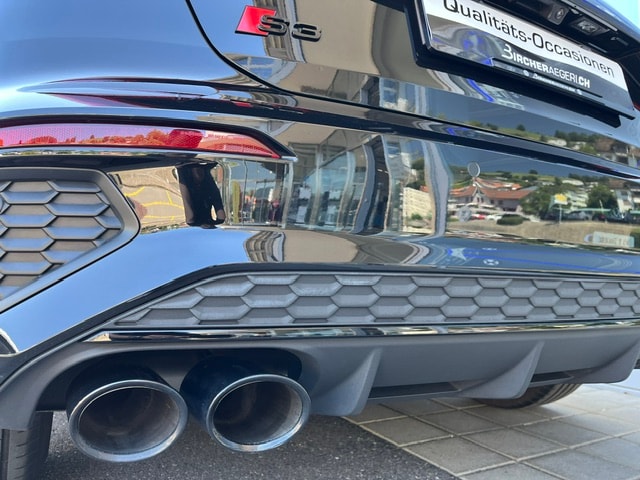 AUDI S3 Sportback 2.0 TFSI quattro S-tronic-image-23