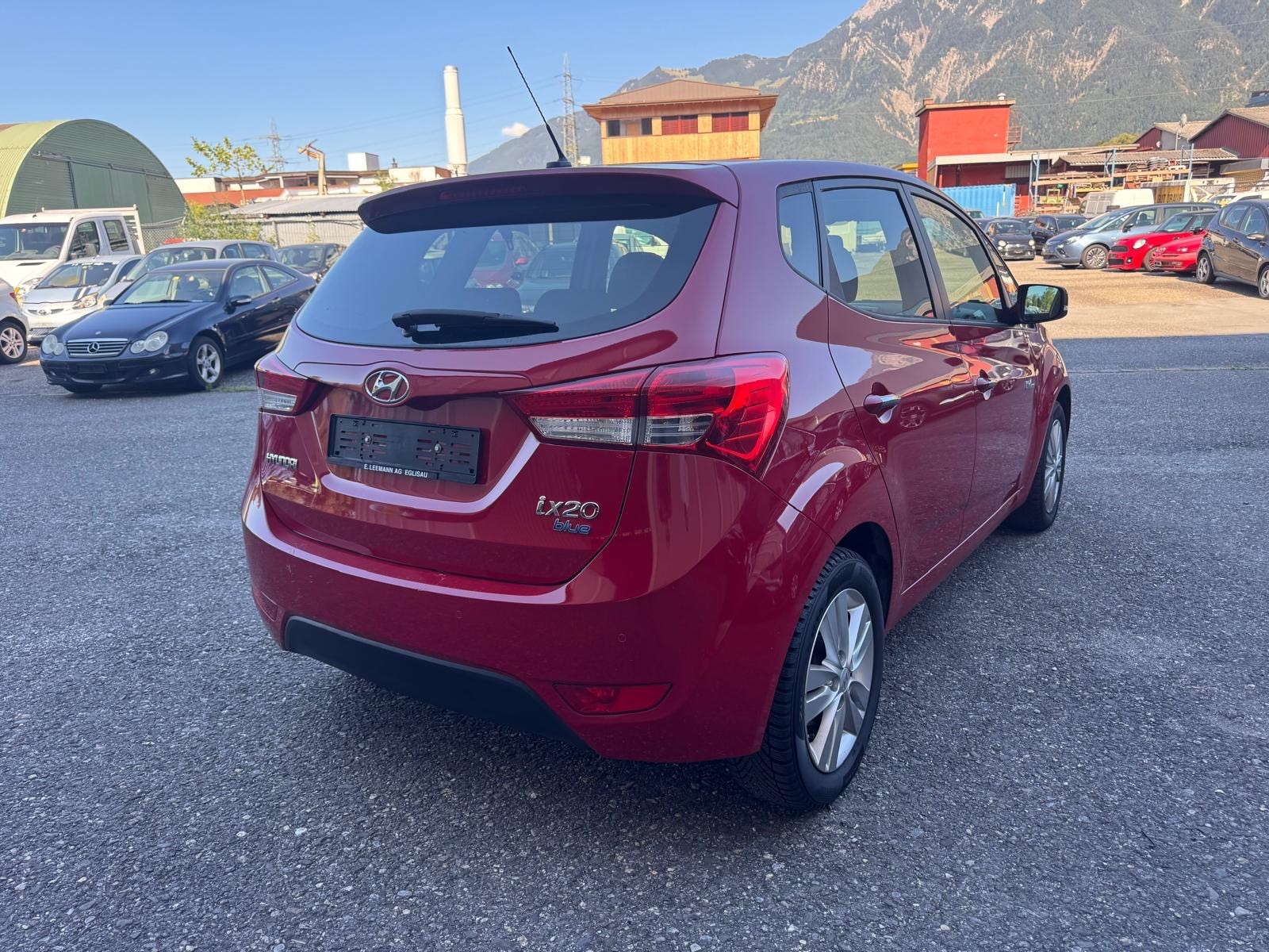 HYUNDAI iX20 1.6 CRDi Vertex-image-3