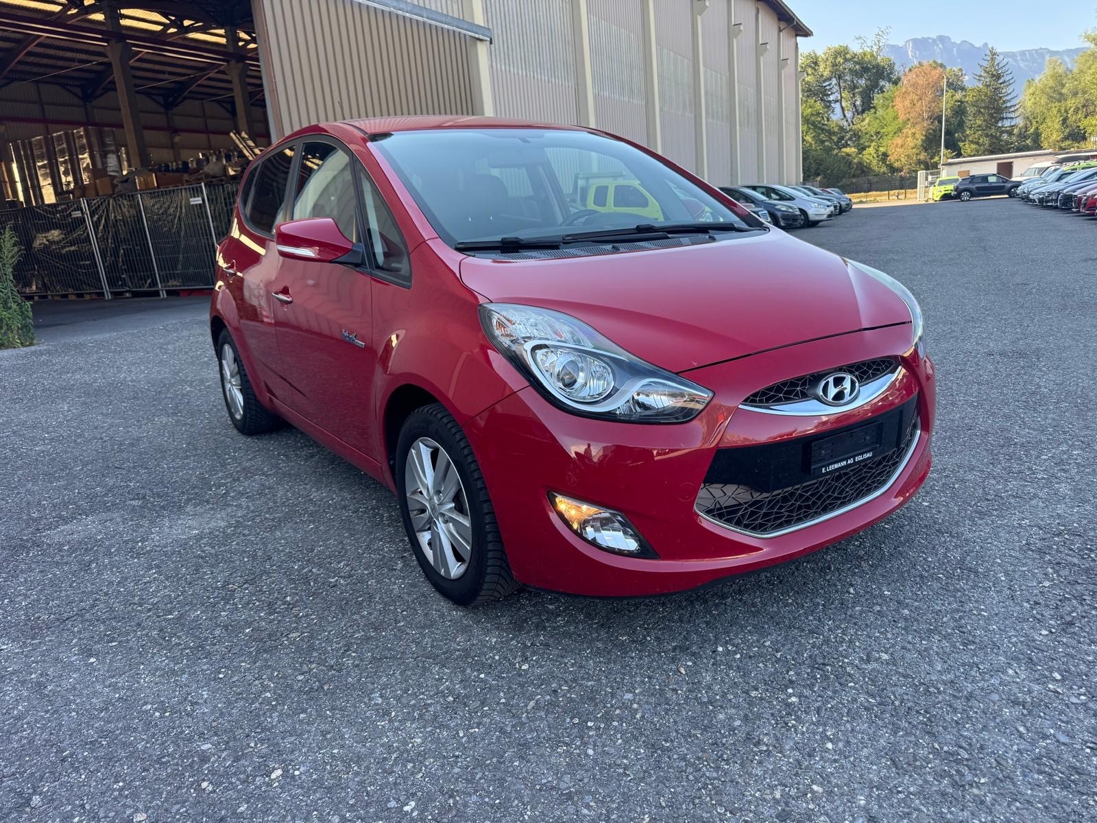 HYUNDAI iX20 1.6 CRDi Vertex-image-1