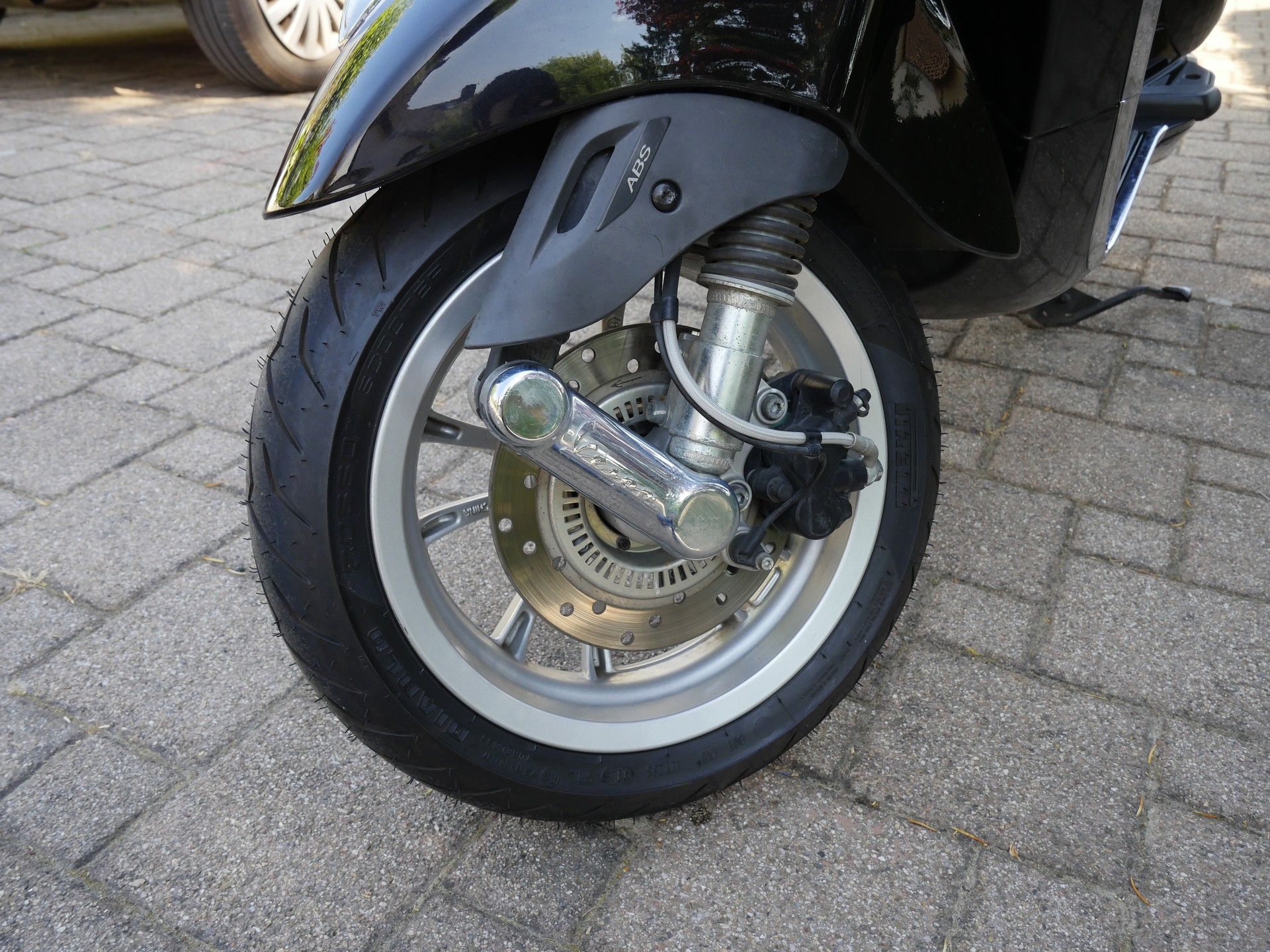 PIAGGIO Vespa 125 Primavera-image-5