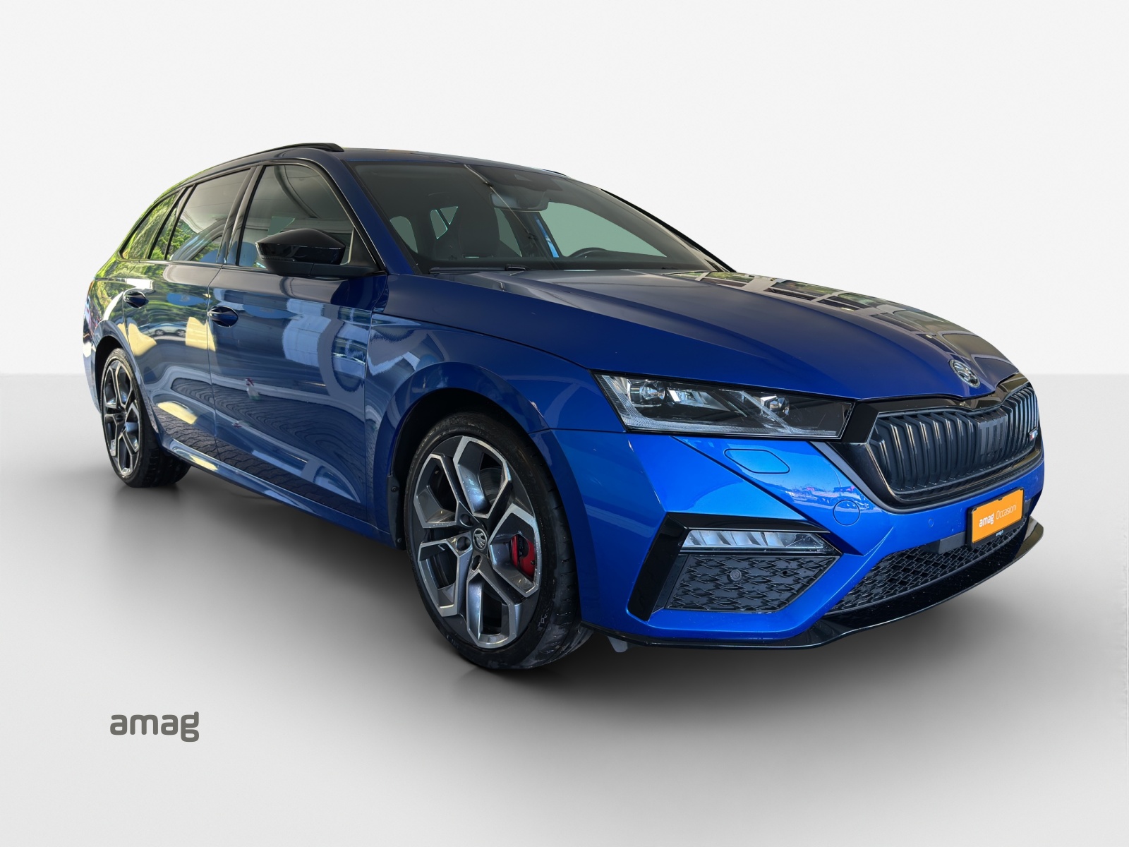 SKODA Octavia Combi 2.0 TSI DSG RS-image-5