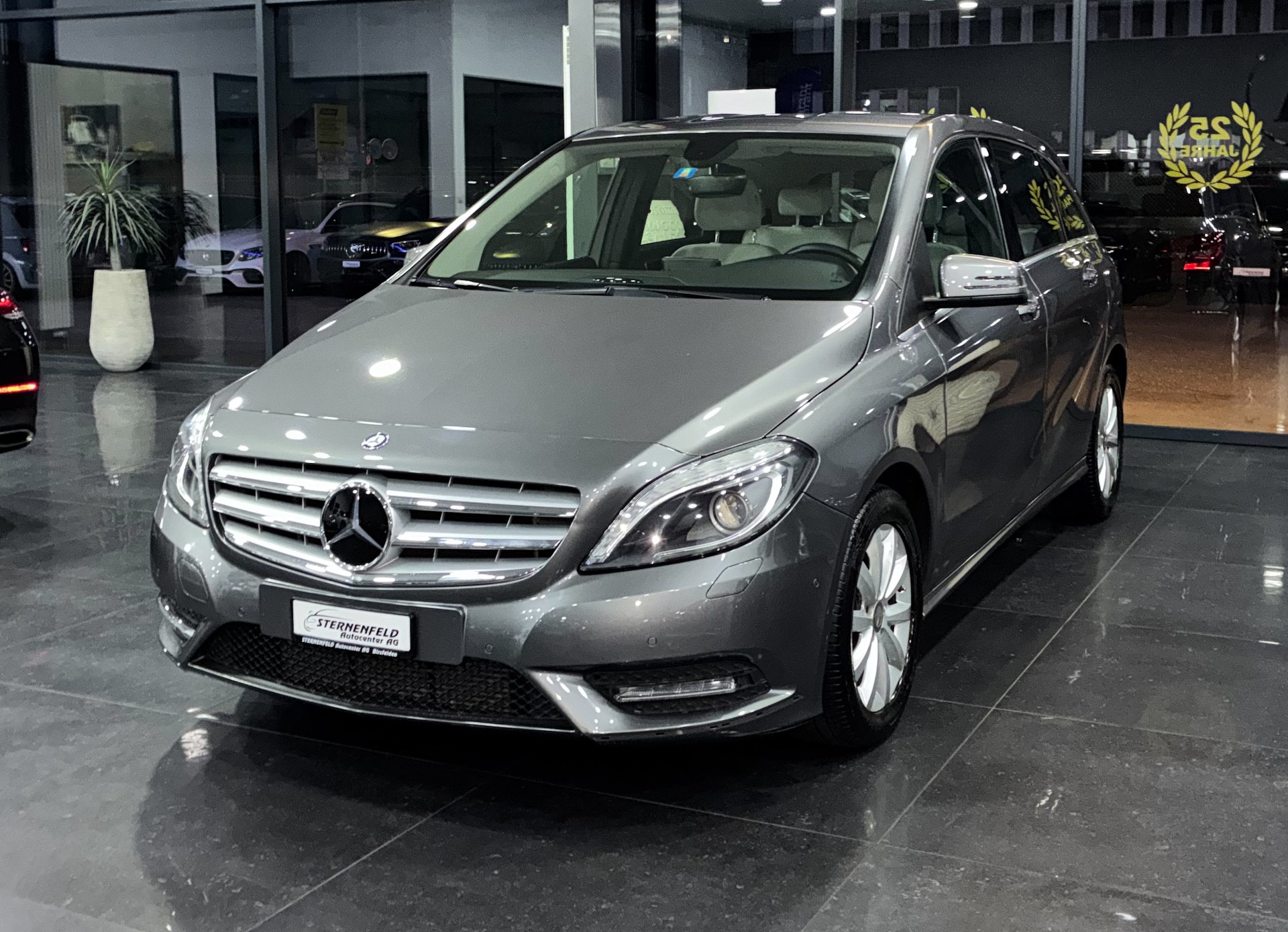 MERCEDES-BENZ B 220 4Matic 7G-DCT-image-0