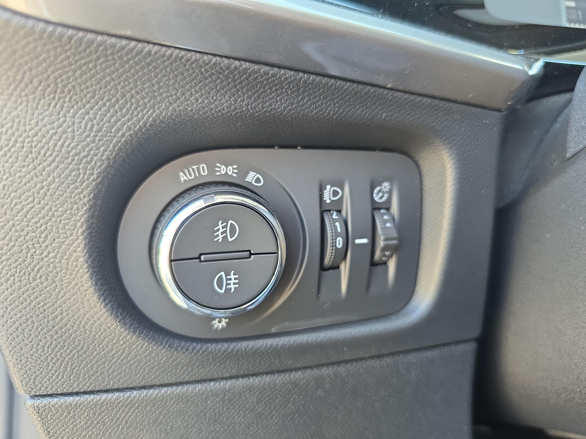 OPEL Mokka 1.2 T Elegance / ab 3,99% Leasing bei Abschluss einer Protect Autoversicherung-image-18