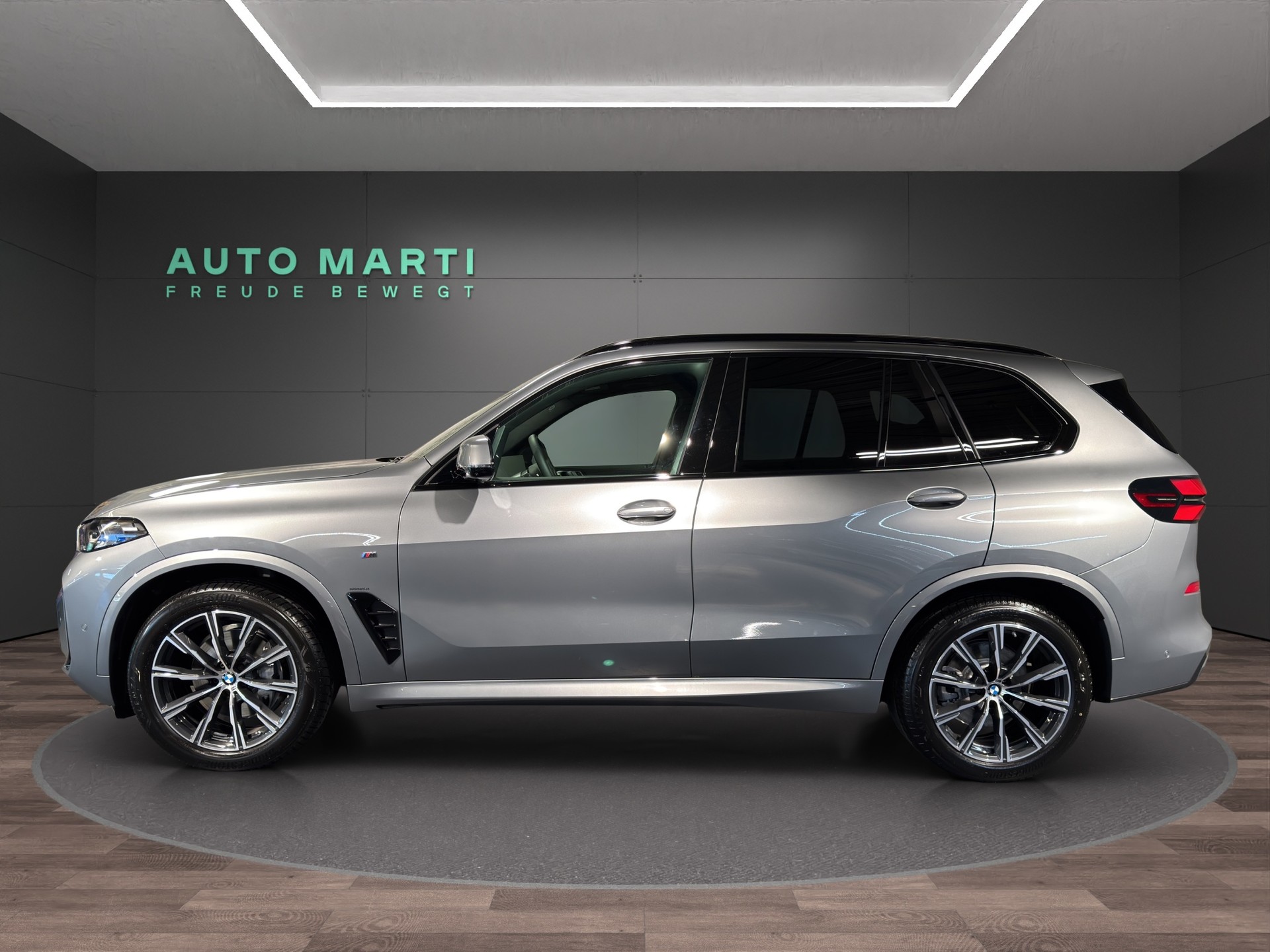 BMW X5 30d xDrive SAG-image-1
