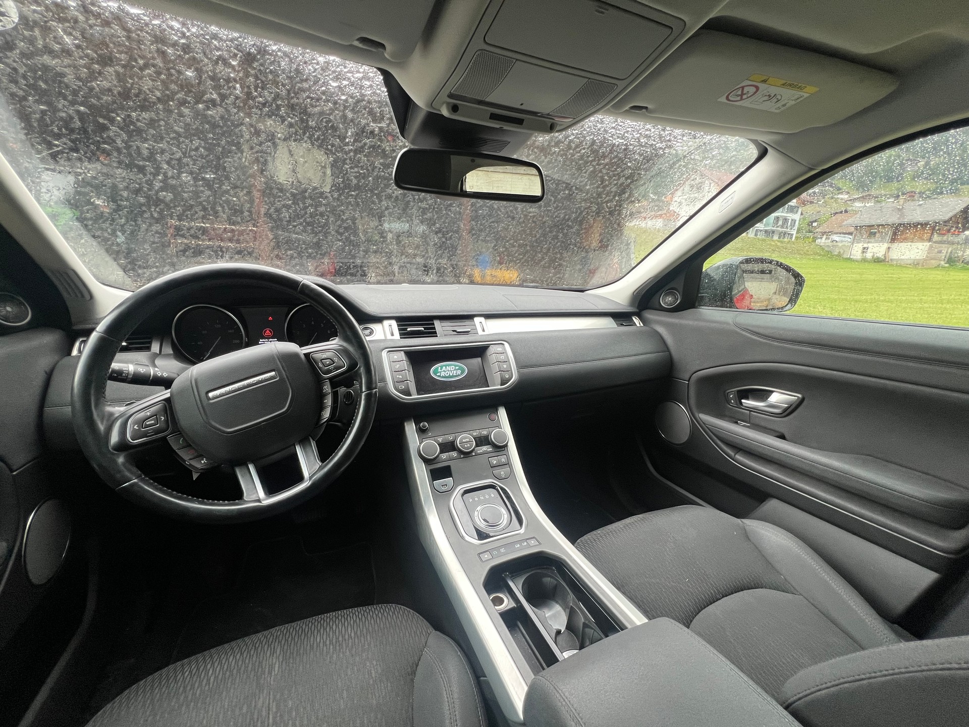LAND ROVER Range Rover Evoque 2.0 Si4 Pure AT9 *MFK 06.2026*-image-5